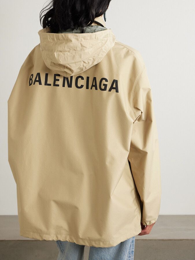 Balenciaga o1srvl11e0825 Logo Raincoat in Beige Size M / US 6-8 / IT 42-44 - 4 Thumbnail