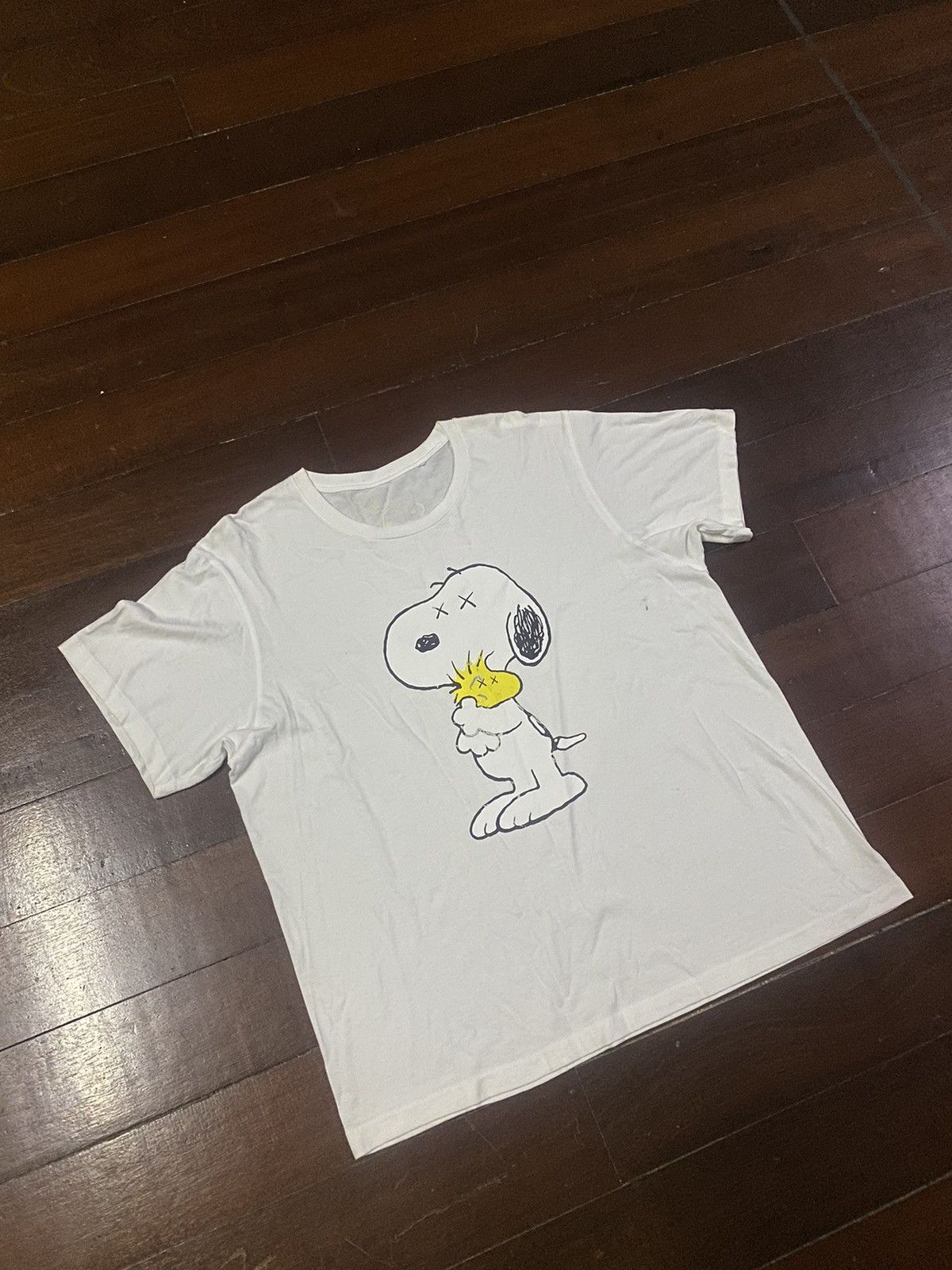 Japanese Brand × Kaws × Uniqlo FIRE 🔥 KAWS X UNIQLO SNOOPY DESIGN Size US XXL / EU 58 / 5 - 3 Thumbnail