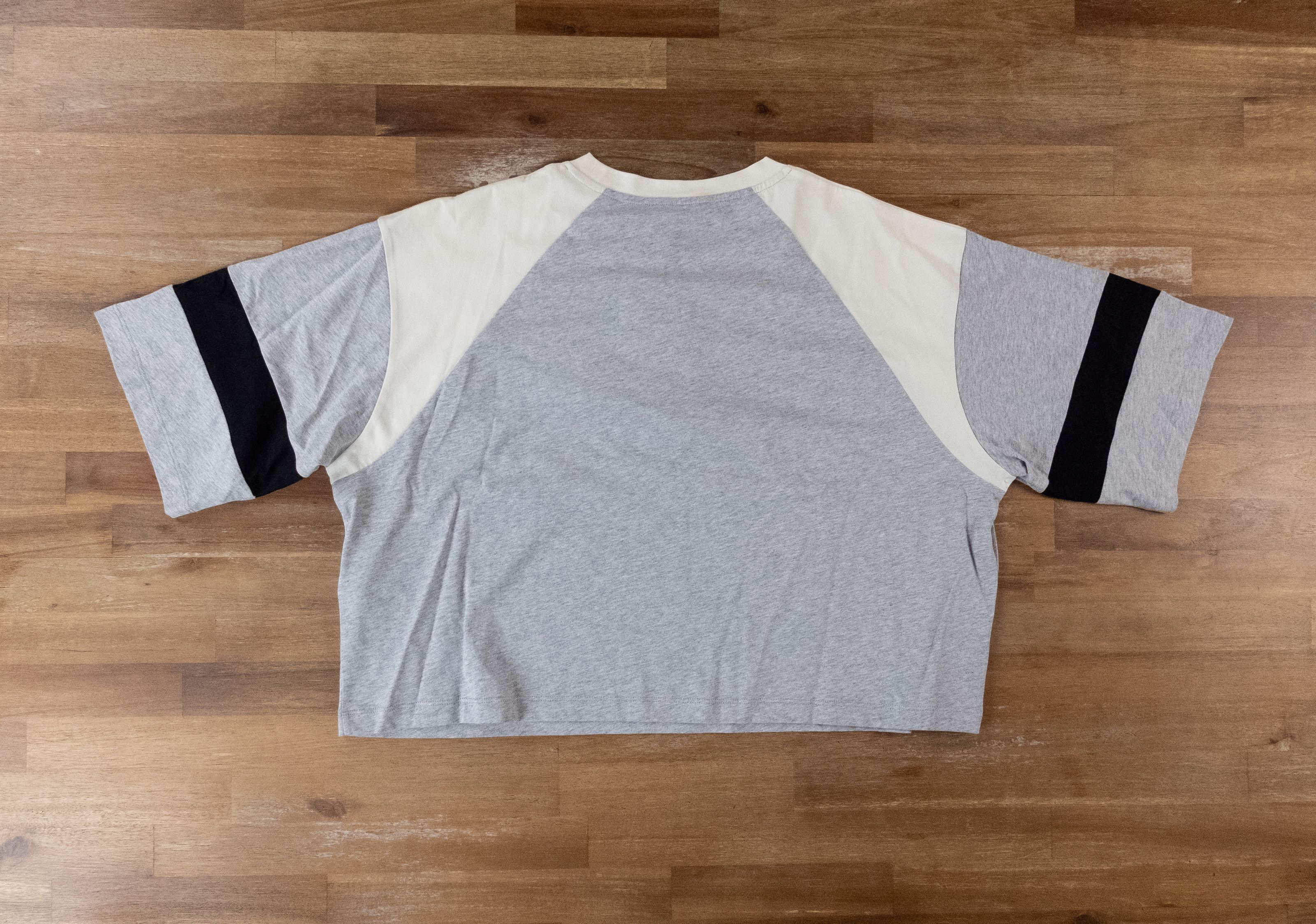Balmain BALMAIN gray white logo print cropped biker t-shirt Large Size L / US 10 / IT 46 - 14 Thumbnail