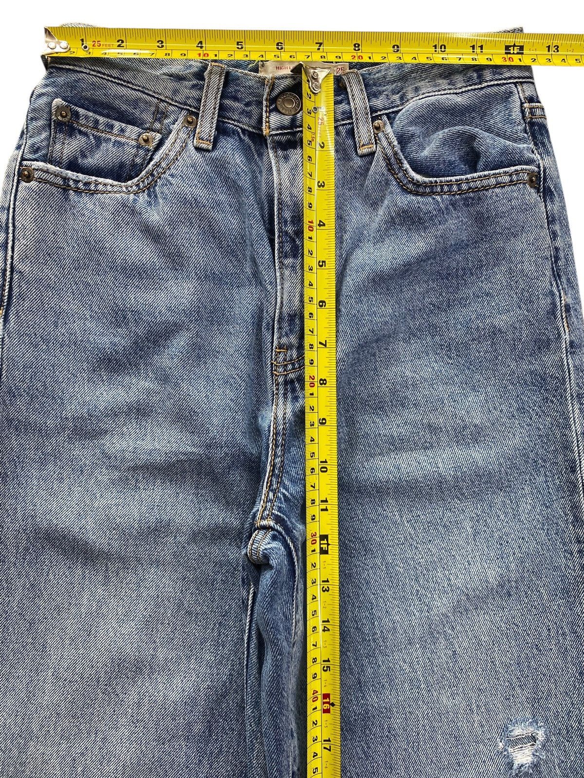 Levi's Levi’s Blue Wash Ripped Style Flare Jeans Size US 26 / EU 42 - 6 Thumbnail