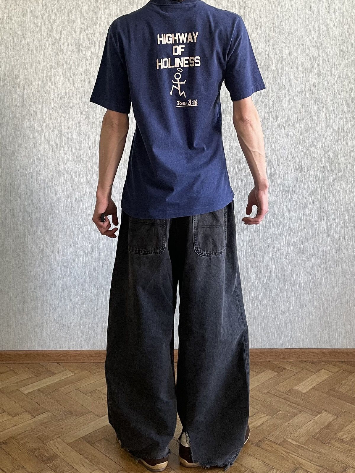 Vintage 1990s Single Stitched T-Shirt: Making Tracks for God Size US L / EU 52-54 / 3 - 5 Thumbnail