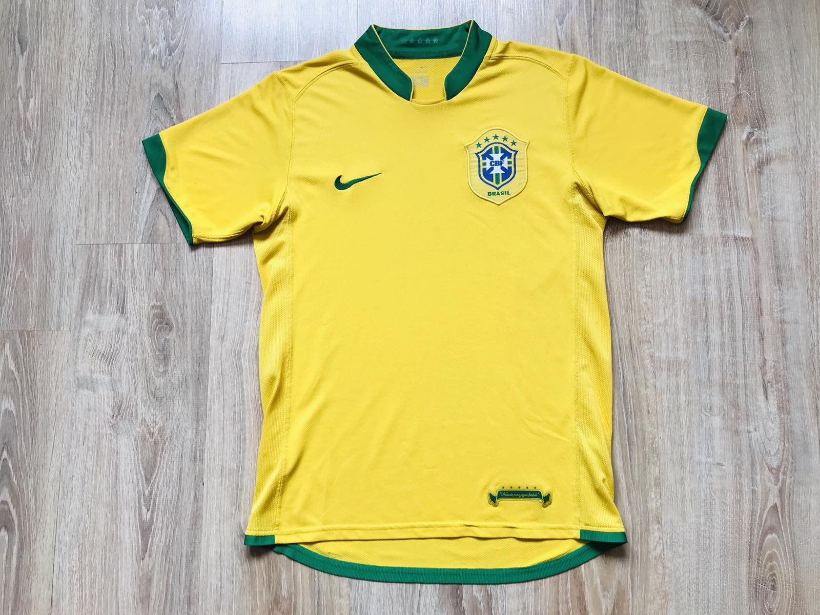 Nike × Vintage Vintage Nike Brazil Football Shirt 2006 Size US S / EU 44-46 / 1 - 1 Thumbnail