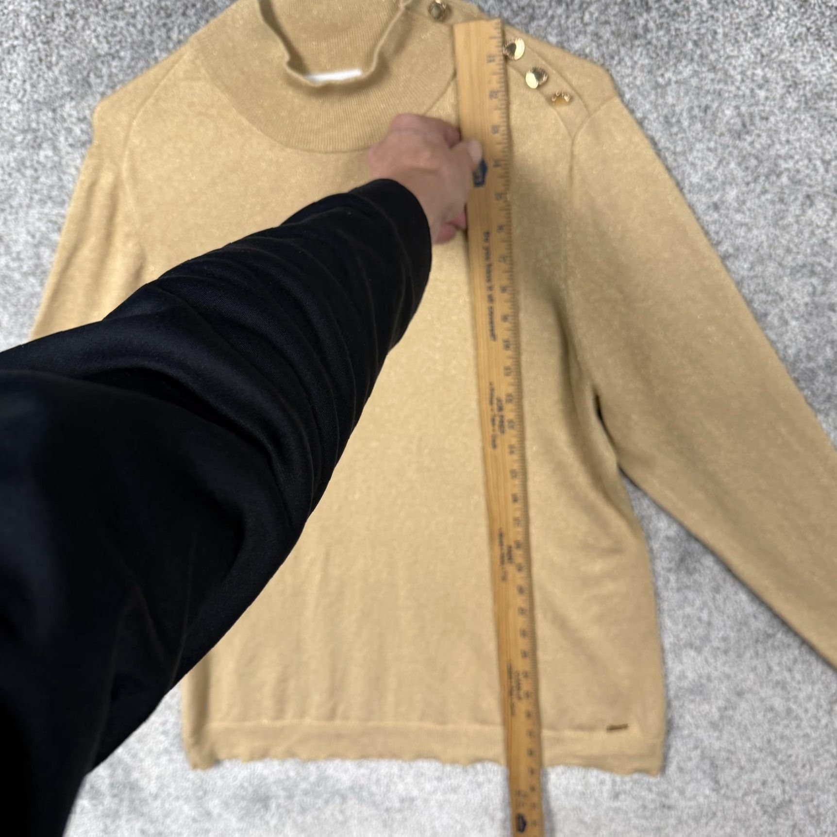 Calvin Klein Calvin Klein Sweater Womens XL Gold Metallic Mock Neck Button Shoulder Pullover Knit Lightweight Casual Size XL / US 12-14 / IT 48-50 - 2 Thumbnail