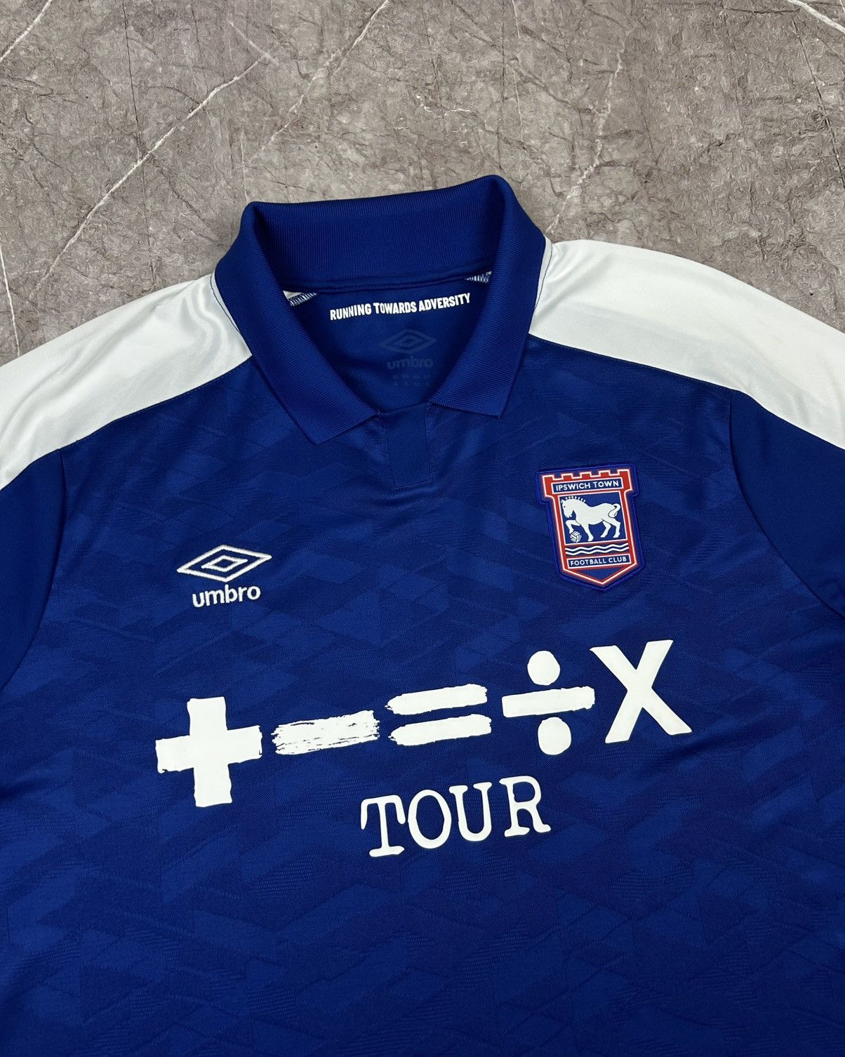 Umbro Ipswich Town football shirt Soccer Jersey Umbro Rare Size US L / EU 52-54 / 3 - 4 Thumbnail