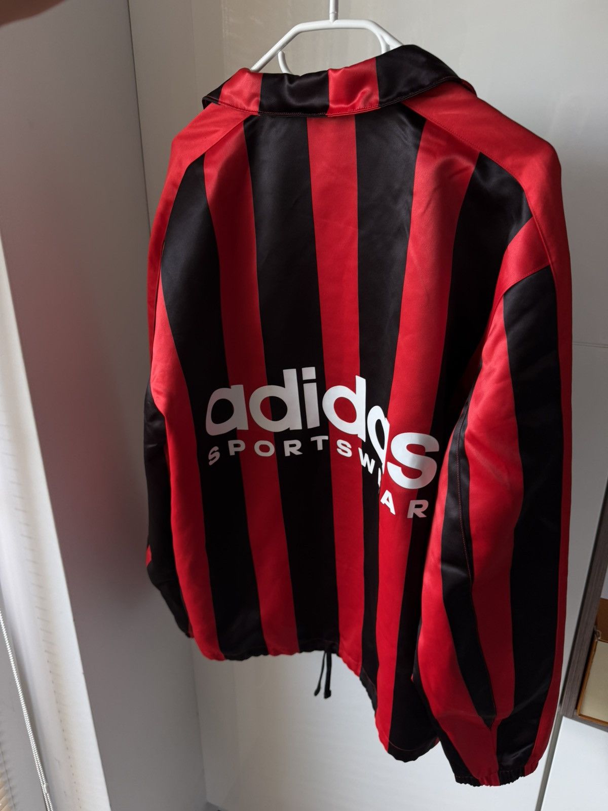 Adidas Adidas England Black Red Sportswear Coach Jacket Size US M / EU 48-50 / 2 - 3 Thumbnail
