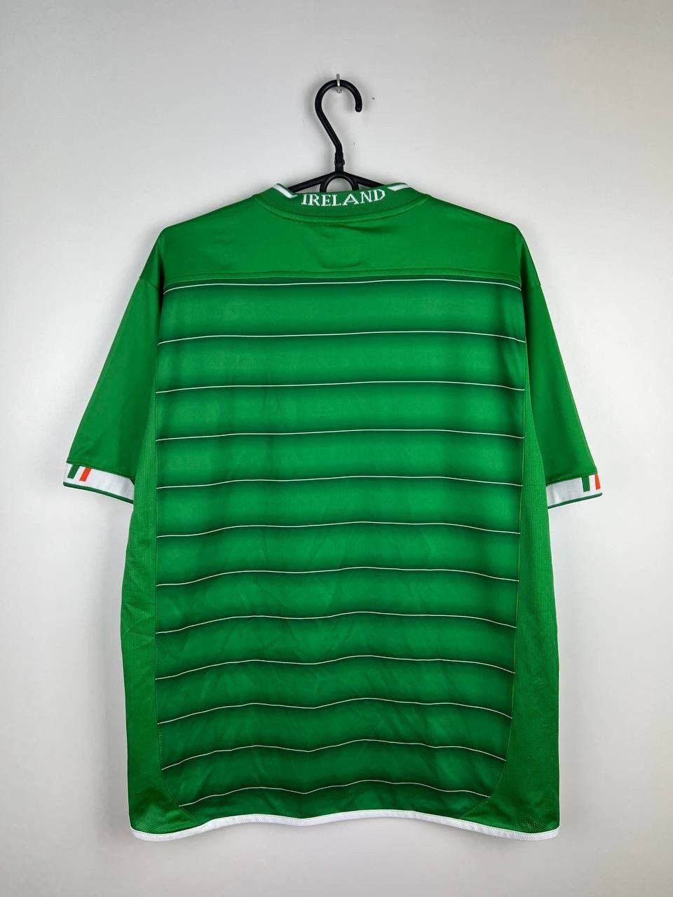 Umbro Umbro Ireland FAI 2003-04 jersey vintage t-shirts size M Size US M / EU 48-50 / 2 - 2 Thumbnail