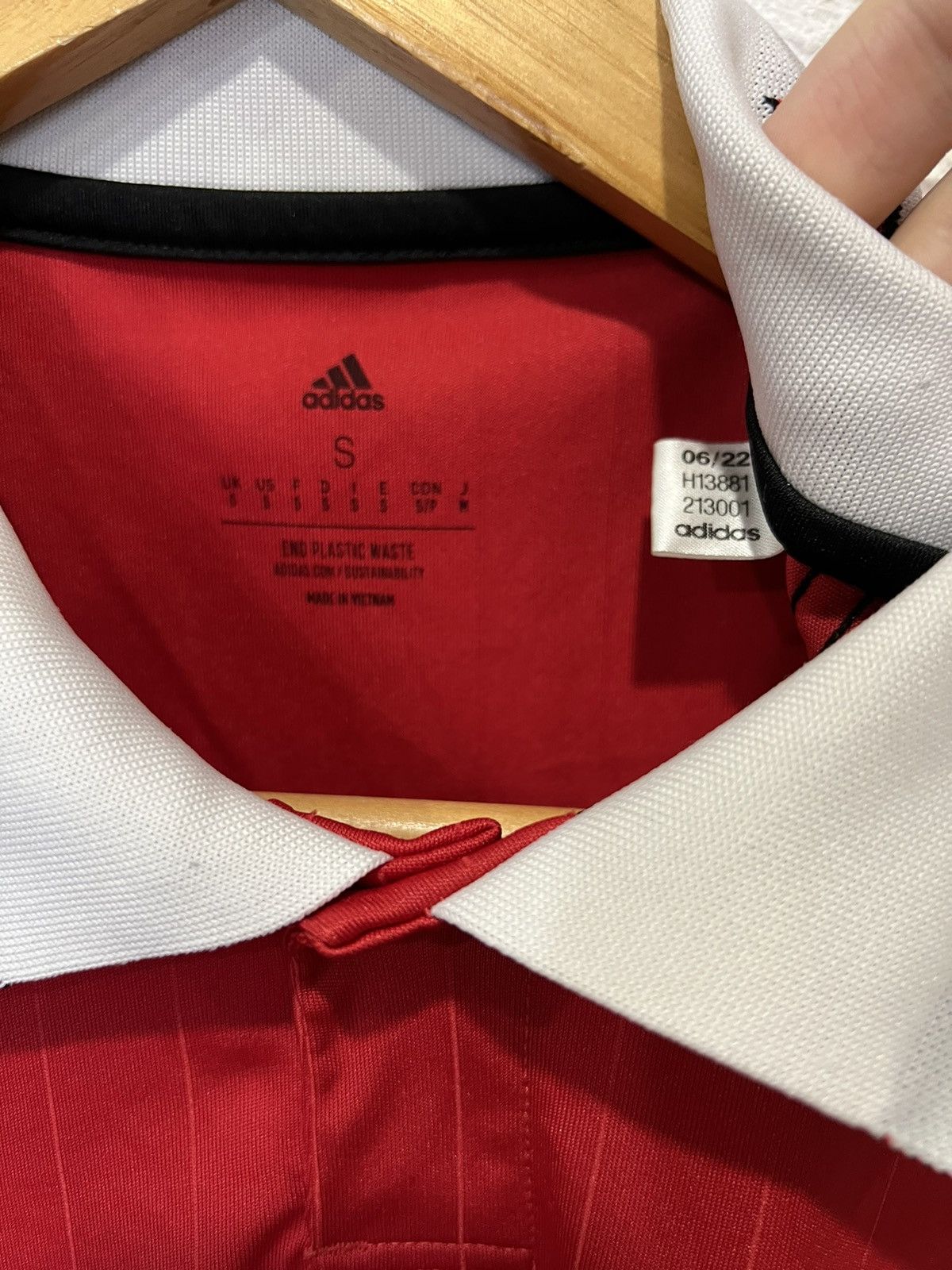 Adidas Manchester United Adidas 2022/2023 Home Kit Soccer Jersey Size US S / EU 44-46 / 1 - 4 Thumbnail