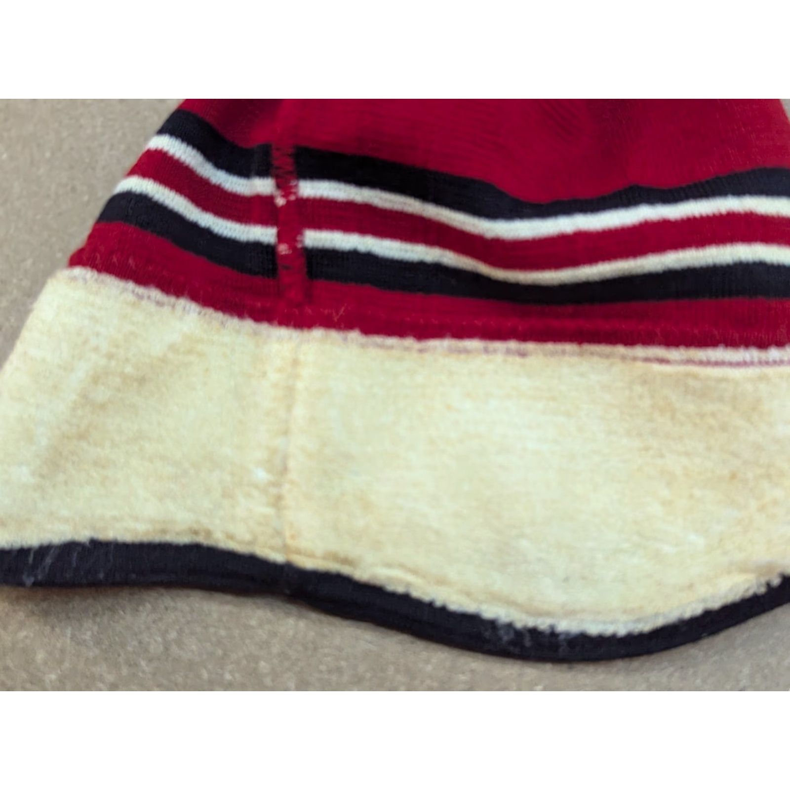 Vintage VINTAGE Eisbar Red Beanie Hat One Size Lined Knit Wool Blend Outdoor Ski Mens/Womens Size ONE SIZE - 6 Thumbnail