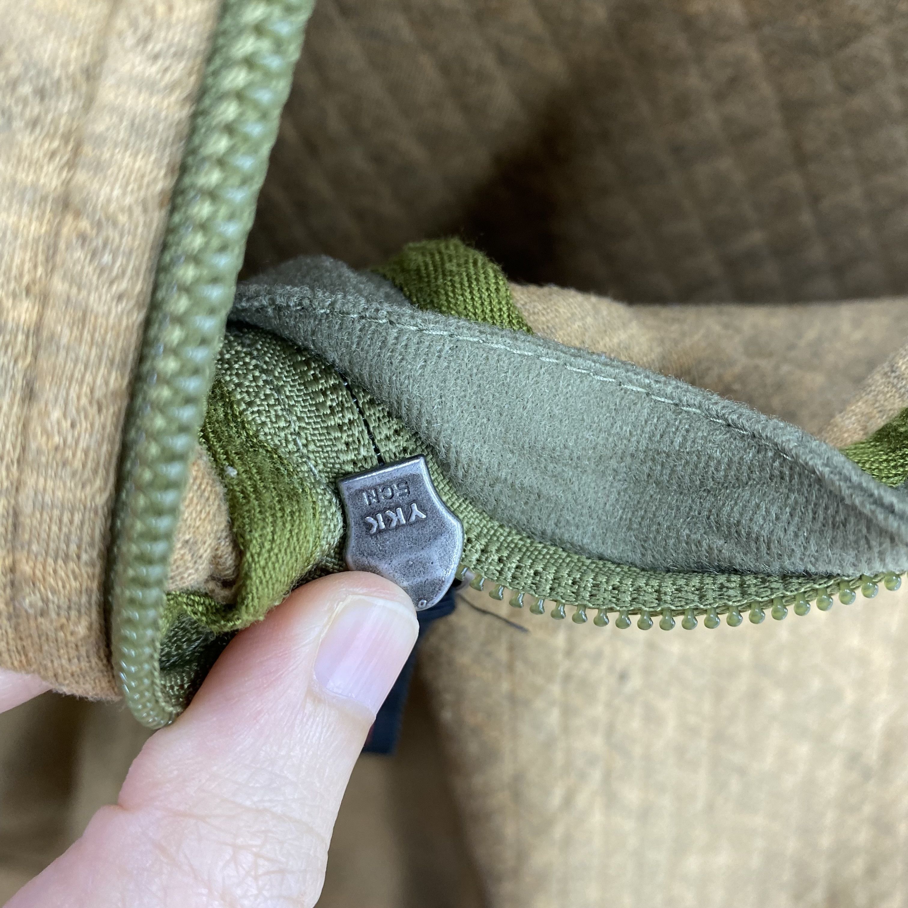 Fjallraven Vintage Fjallraven Quilted Zip Up Hoodie Sweatshirt Kanken Size US M / EU 48-50 / 2 - 10 Thumbnail