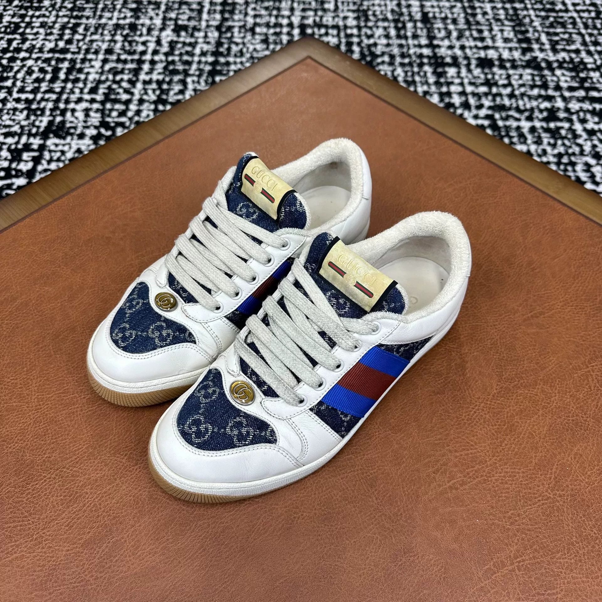 Gucci Gucci Denim Blue Lowtop Sneakers 6 Men Size US 6 / EU 39 - 1 Thumbnail