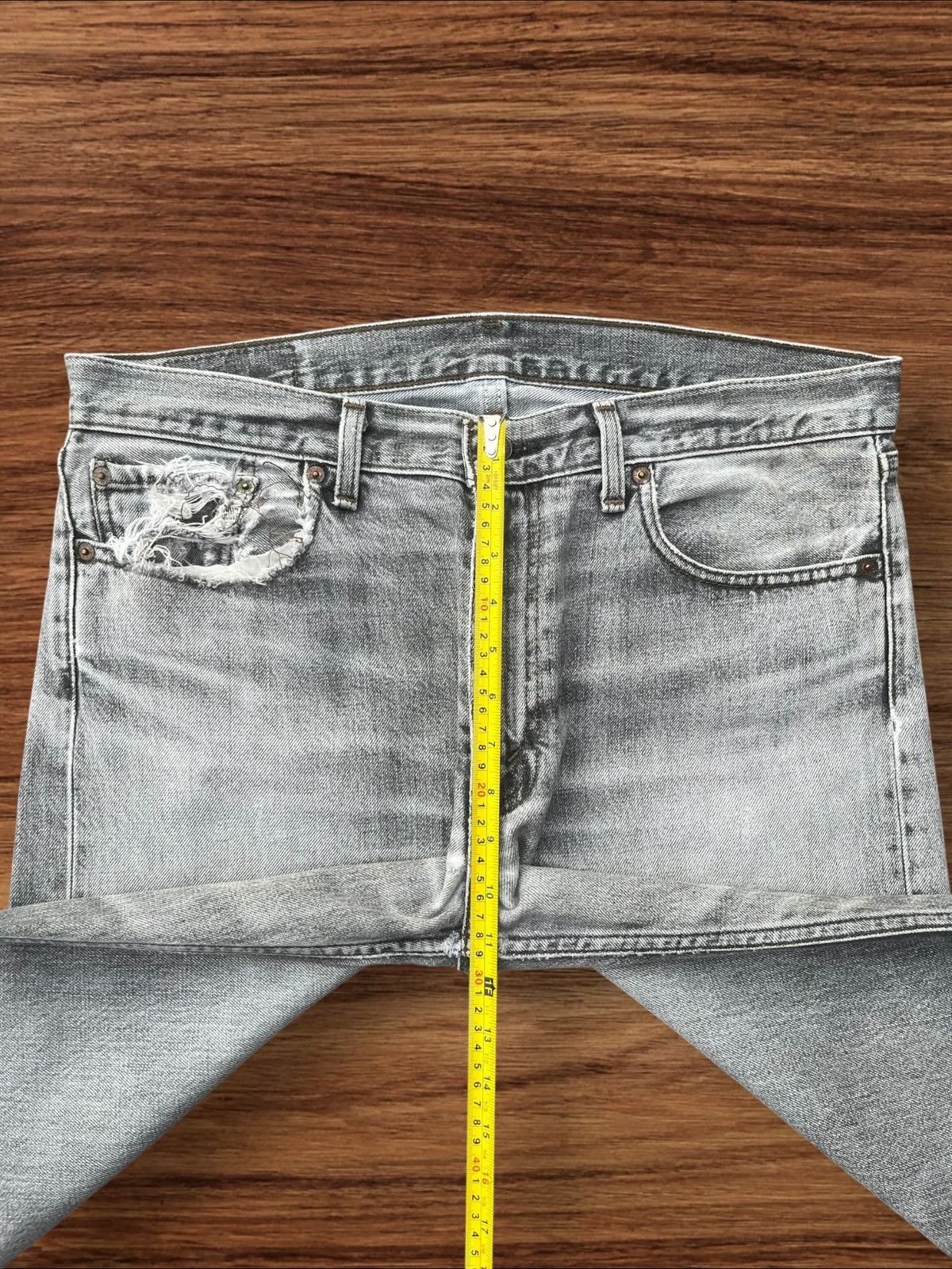 Levi's × Levi's Vintage Clothing × Vintage Vintage 90s Levi’s 505 Grey Wash Distressed Frayed Leg Jeans Size US 35 - 18 Thumbnail