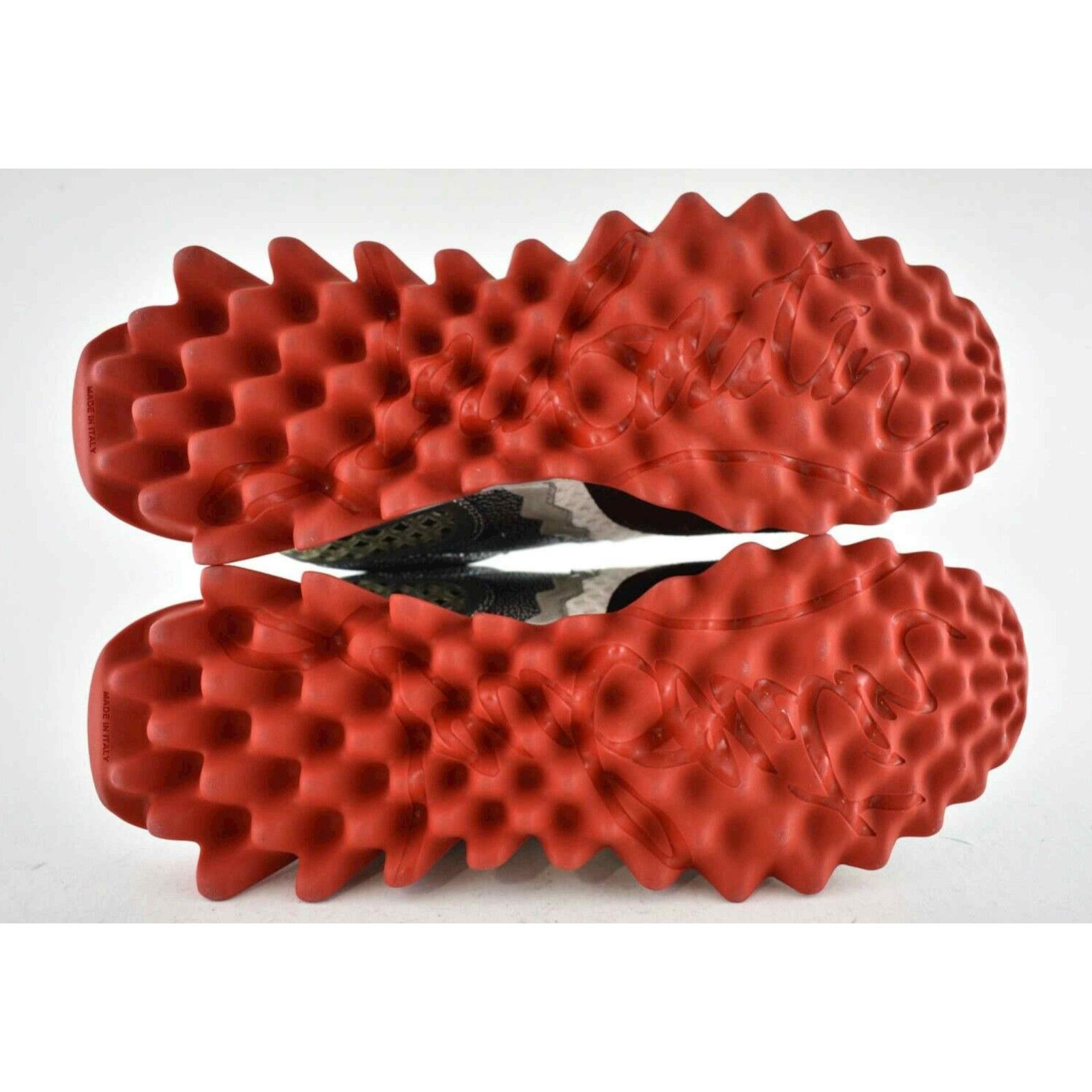 Christian Louboutin Christian Louboutin Loubishark Flat Suede Low Top Sneaker Size US 10 / EU 43 - 15 Thumbnail