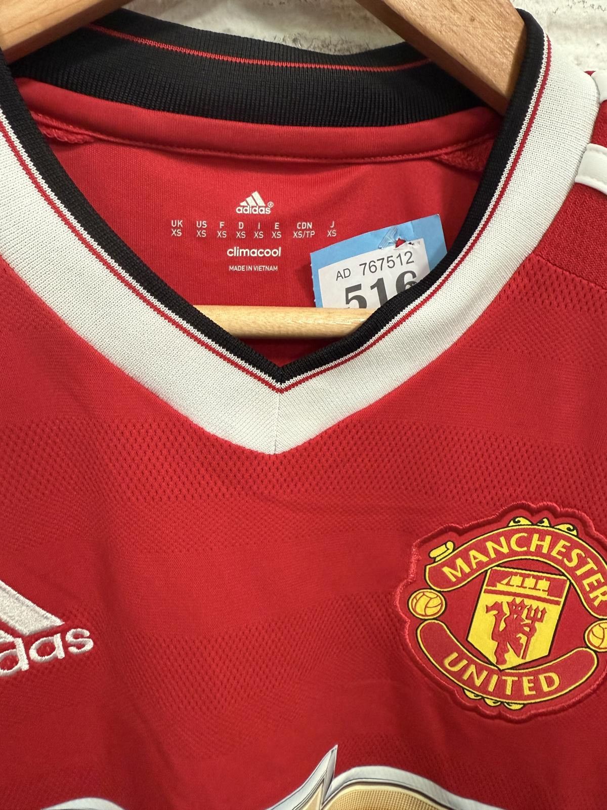 Adidas Manchester United football shirt Size XS / US 0-2 / IT 36-38 - 4 Thumbnail