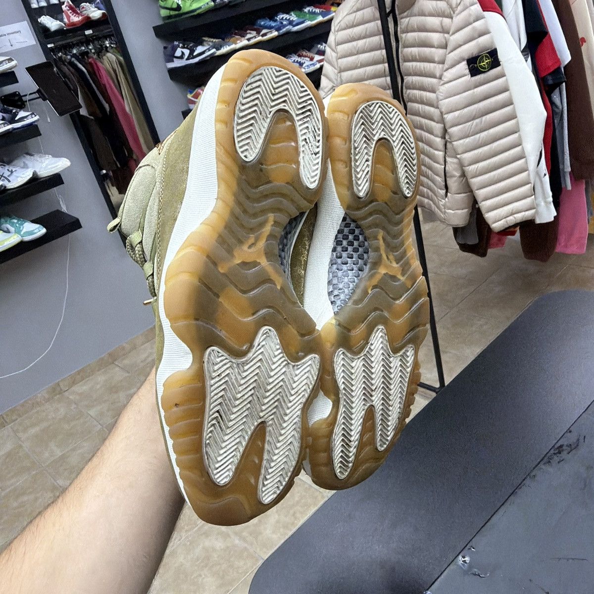 Jordan Brand Womans Air Jordan 11 XI Retro Olive Gold Cracked size 12 Size US 12 / EU 45 - 19 Thumbnail