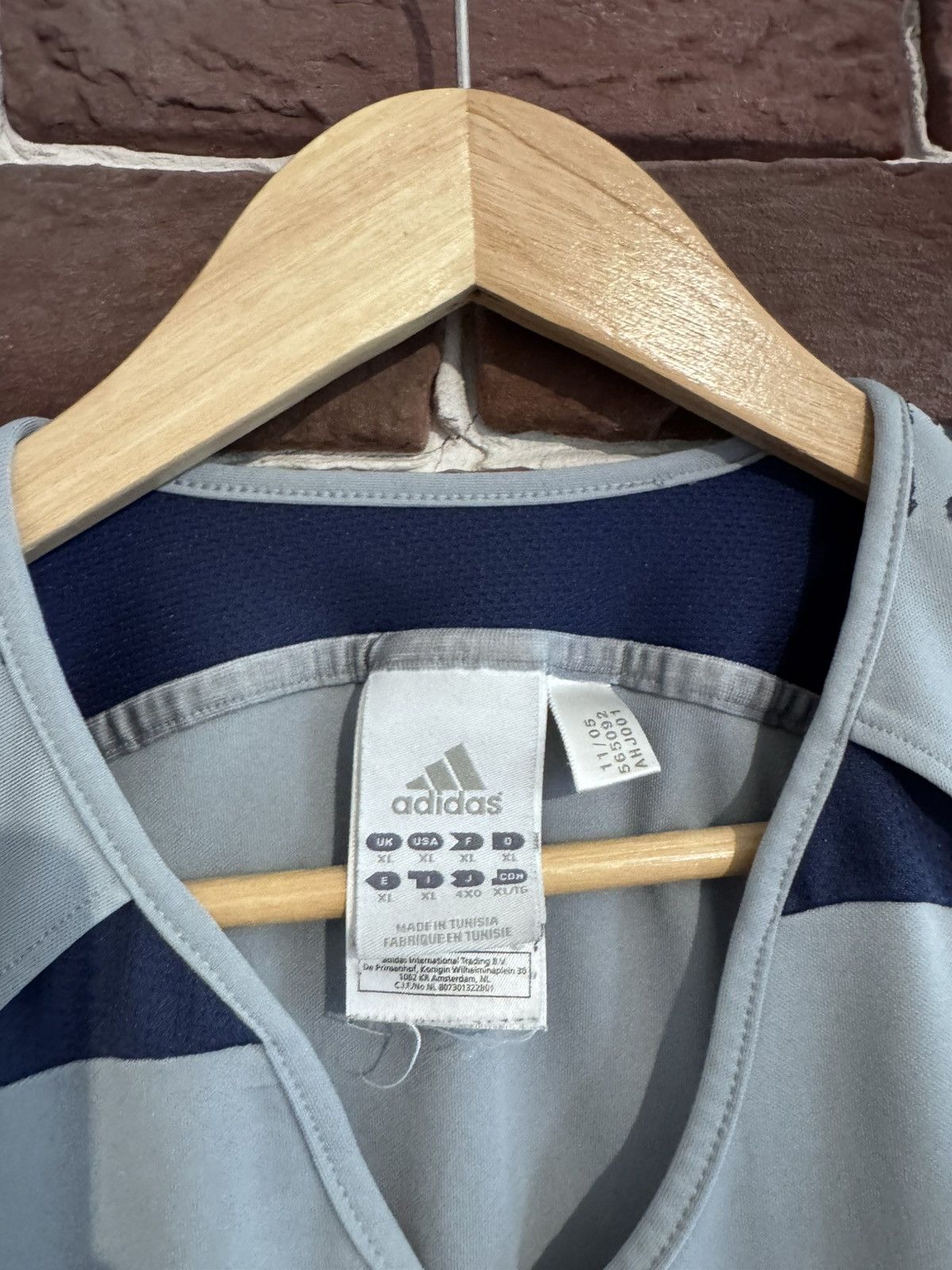 Adidas × Vintage SCHALKE 2005 away FOOTBALL Soccer Jersey ADIDAS Vintage Y2k Size US XL / EU 56 / 4 - 12 Thumbnail