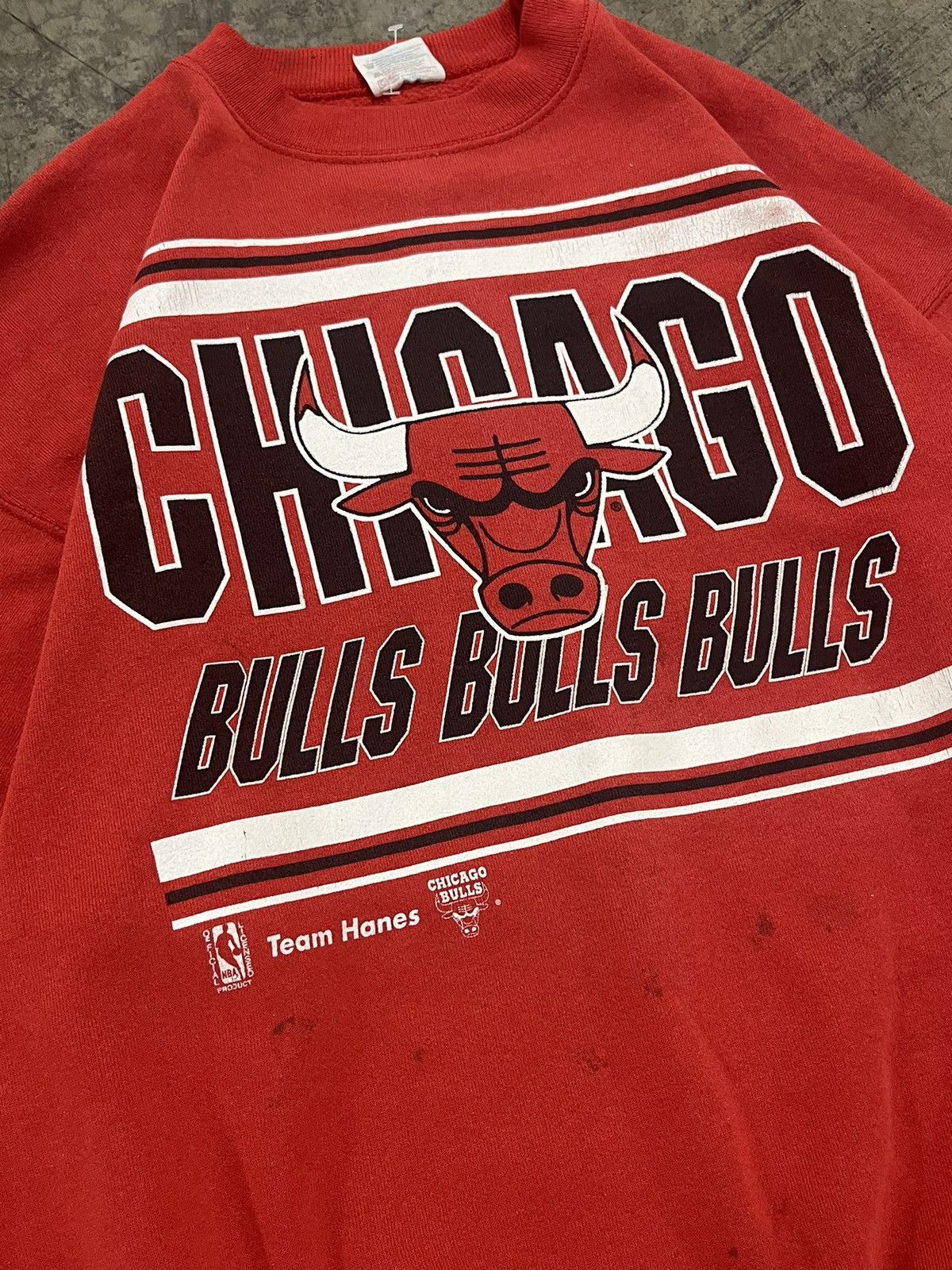 Vintage Vintage Chicago bulls 90s crewneck boxy fit streetwear hype Size US XXL / EU 58 / 5 - 8 Thumbnail