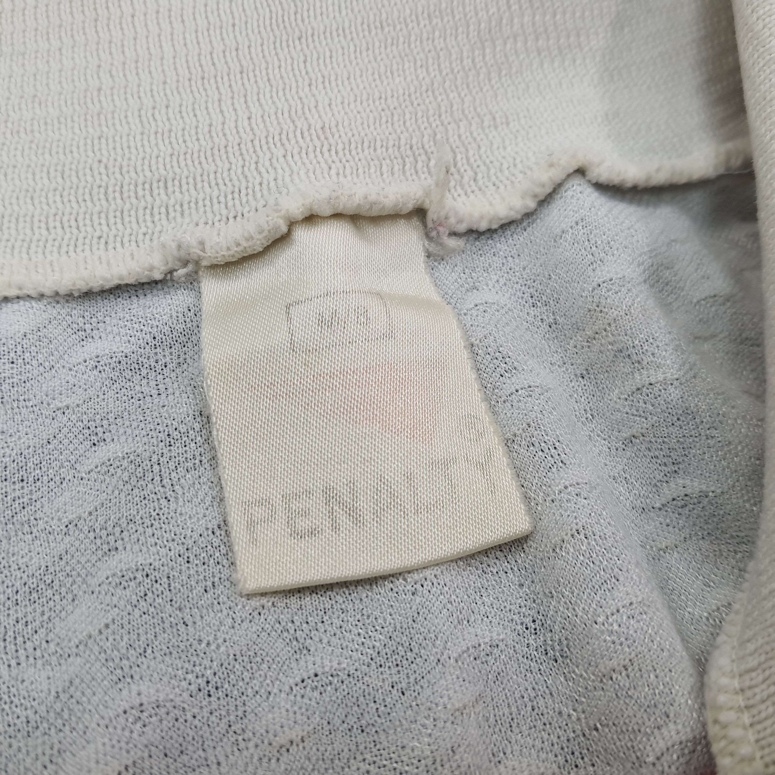 Penalty Penalty Leonardo São Paulo Home Football 90s Jersey C223N49 Size US M / EU 48-50 / 2 - 5 Thumbnail