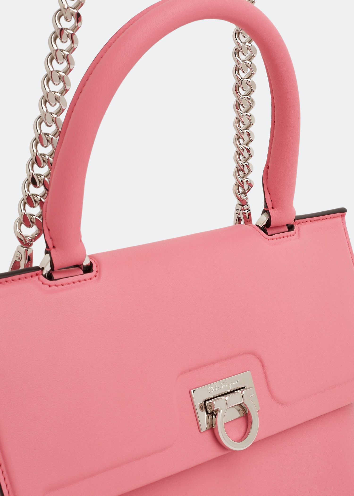 Salvatore Ferragamo o1s1rm0924 Size: OS / Top Handle Bag in Pink Size ONE SIZE - 4 Thumbnail