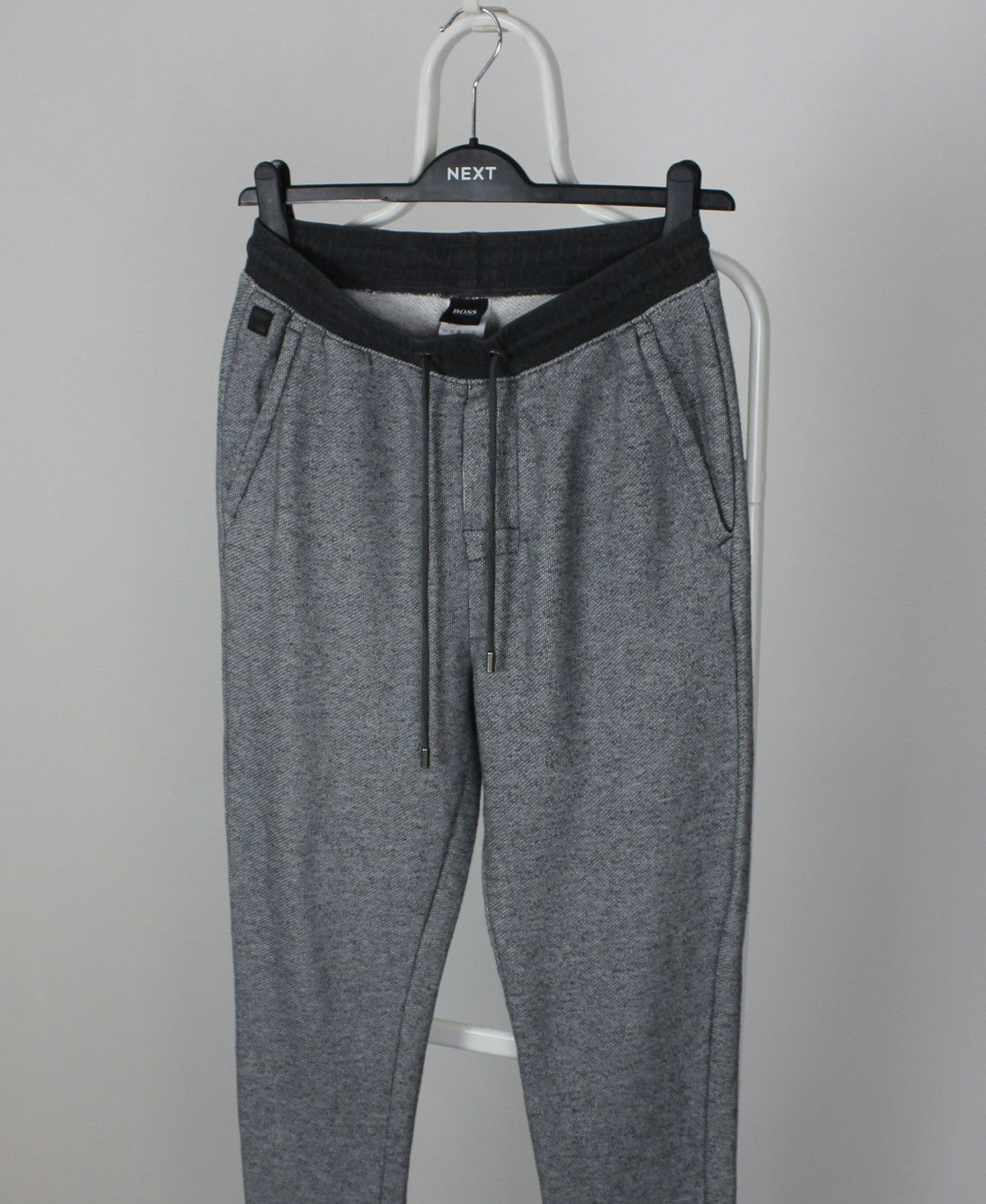 Hugo Boss Hugo boss joggers pants XS S gray Size US 30 / EU 46 - 2 Thumbnail
