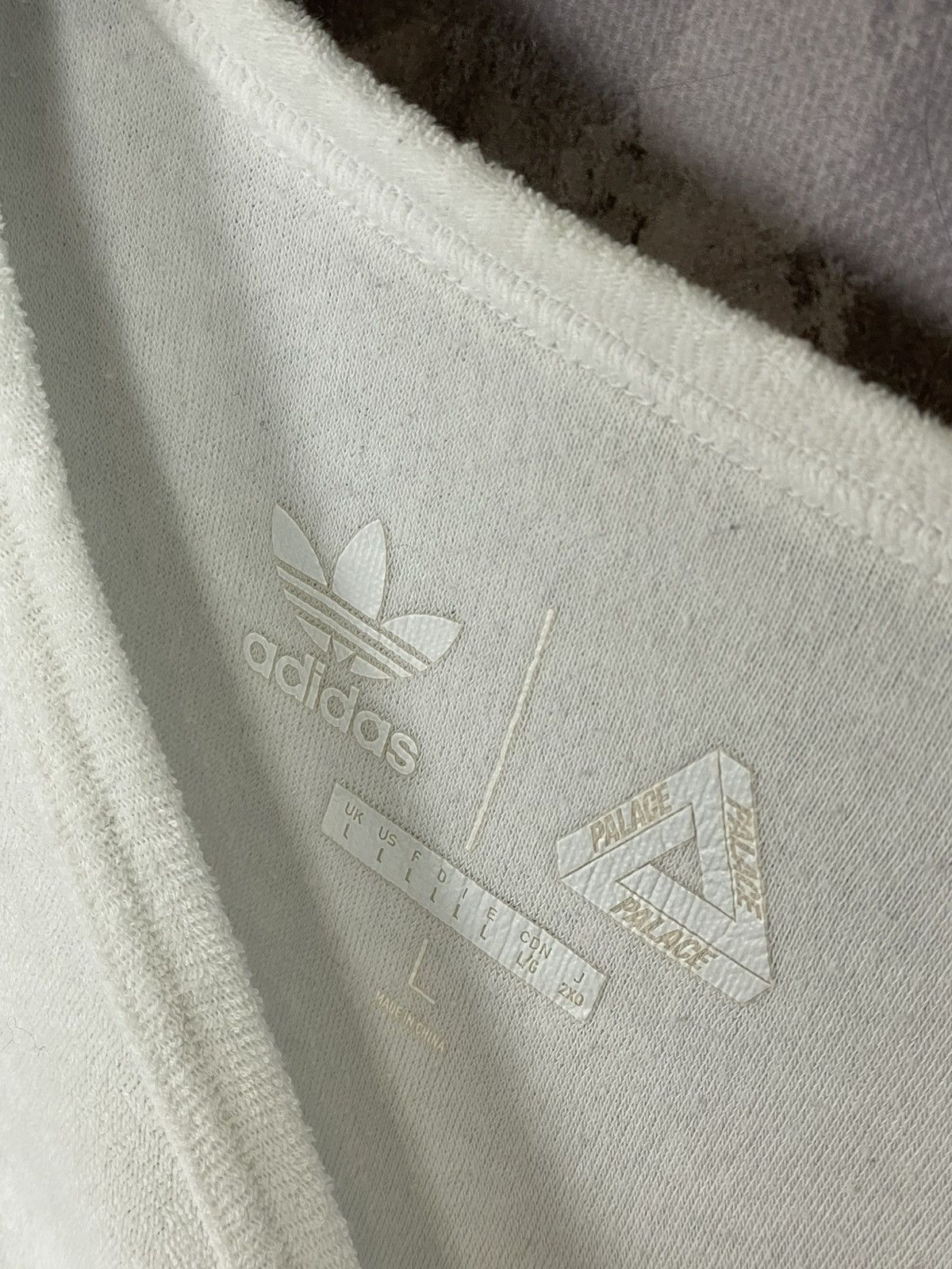 Adidas × Palace Palace & Adidas Rare 2018s T-shirt Men’s Size L Hype Size US L / EU 52-54 / 3 - 8 Thumbnail