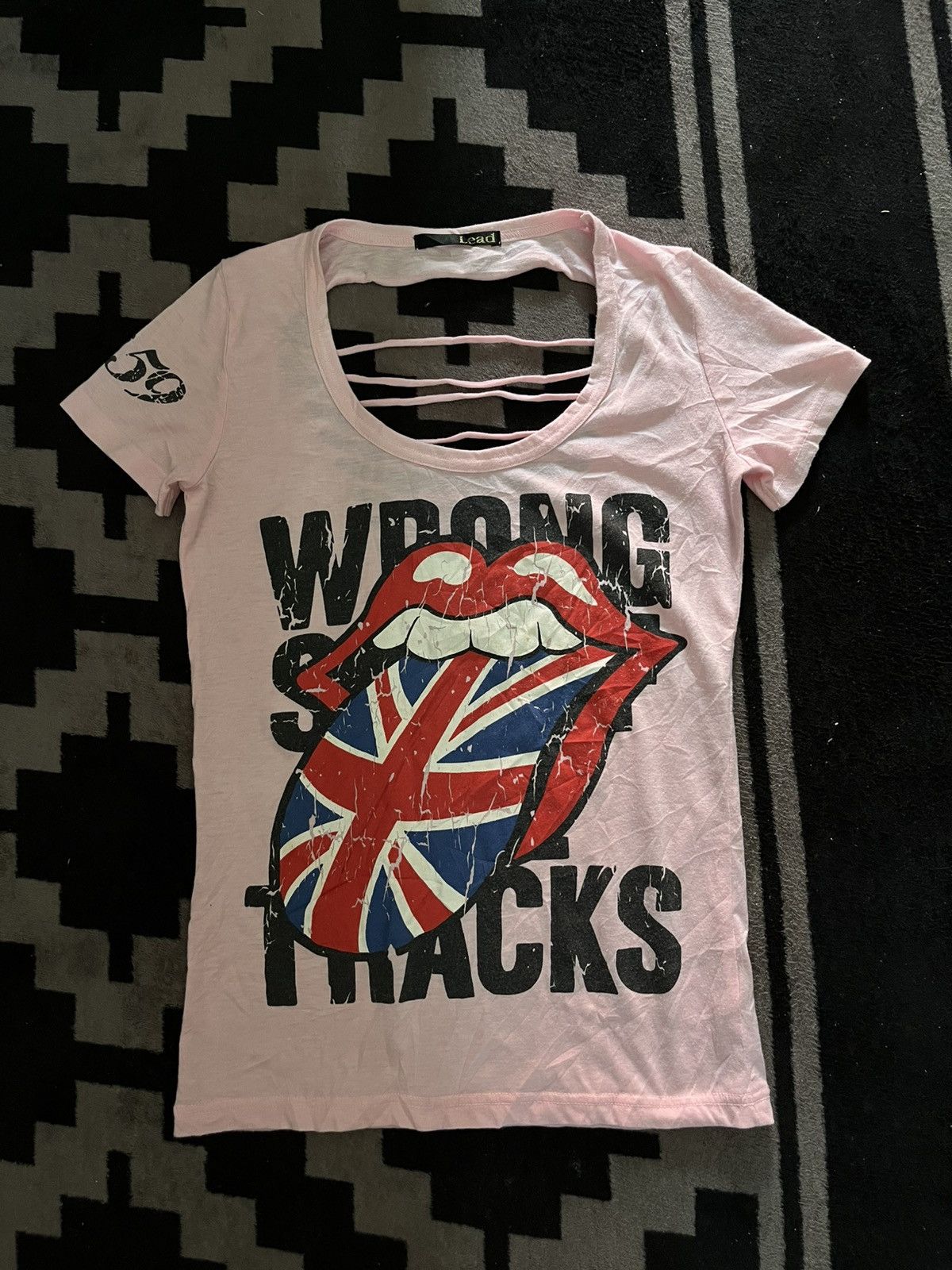 Lead The rolling stones punk uk flag distressed tshirts