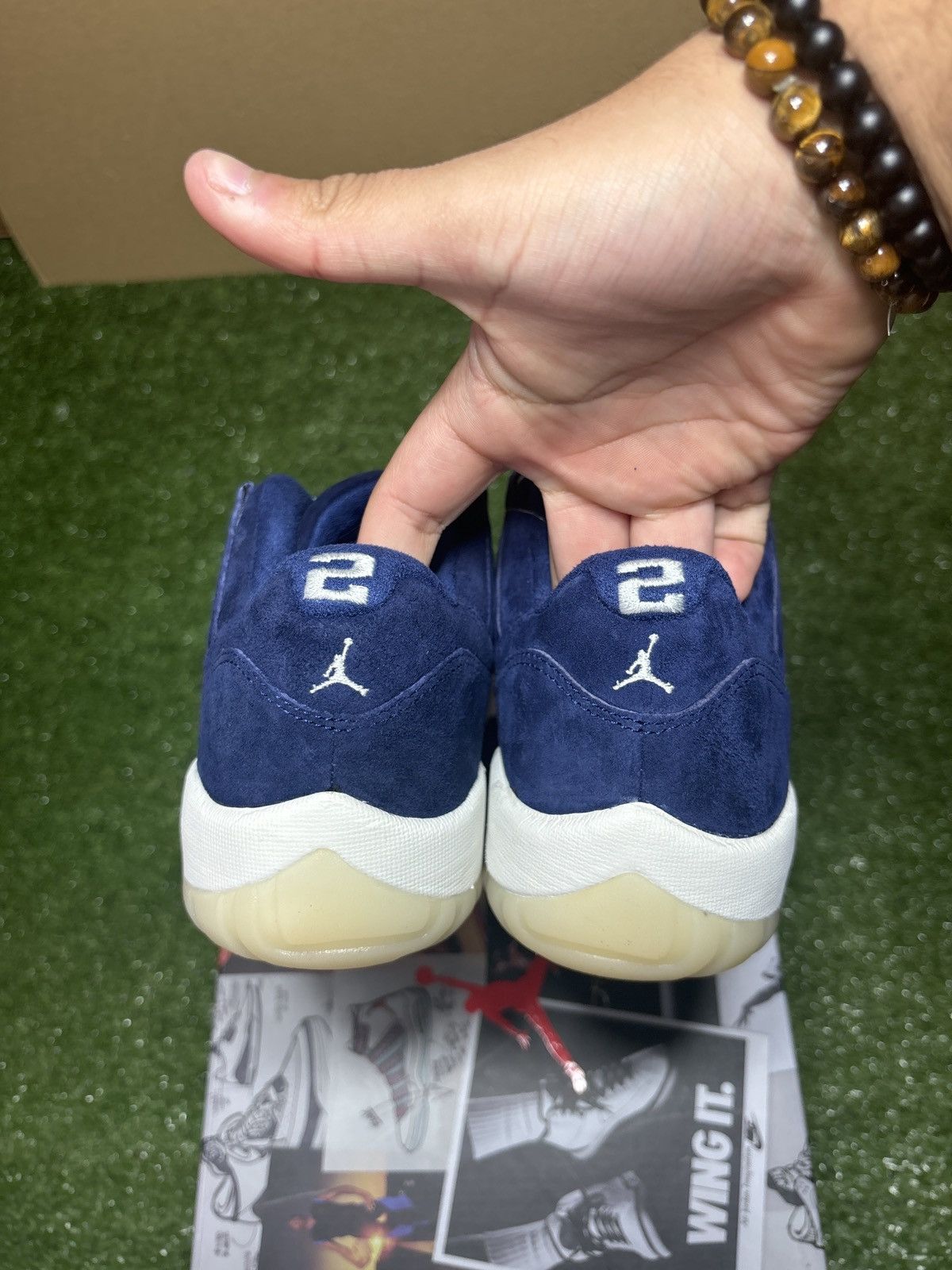 Jordan Brand Jordan 11 low Derek Jeter RE2PECT Size US 9 / EU 42 - 7 Thumbnail