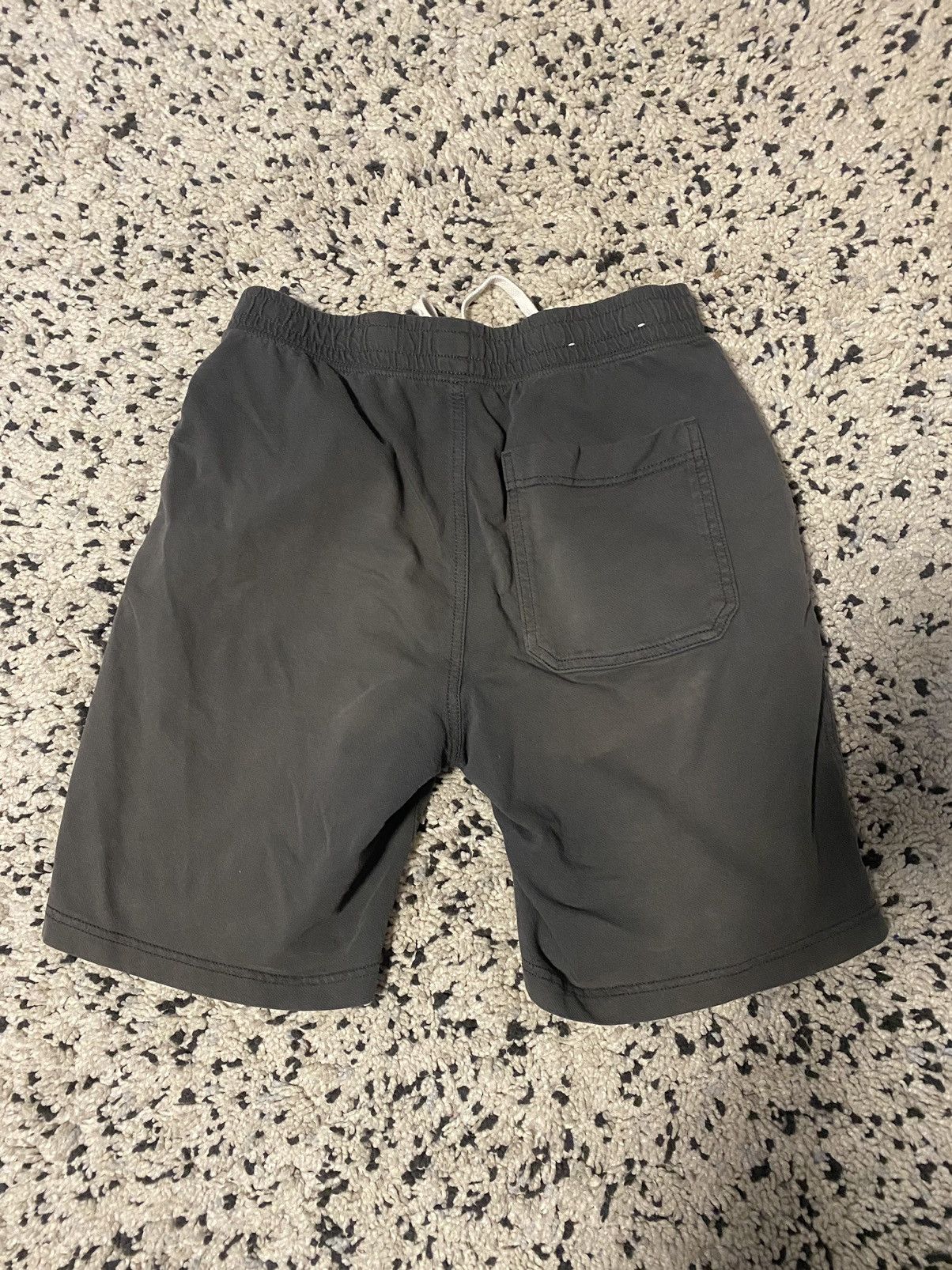 Uniqlo Uniqlo Shorts Army Green Mens Size US 26 / EU 42 - 2 Thumbnail