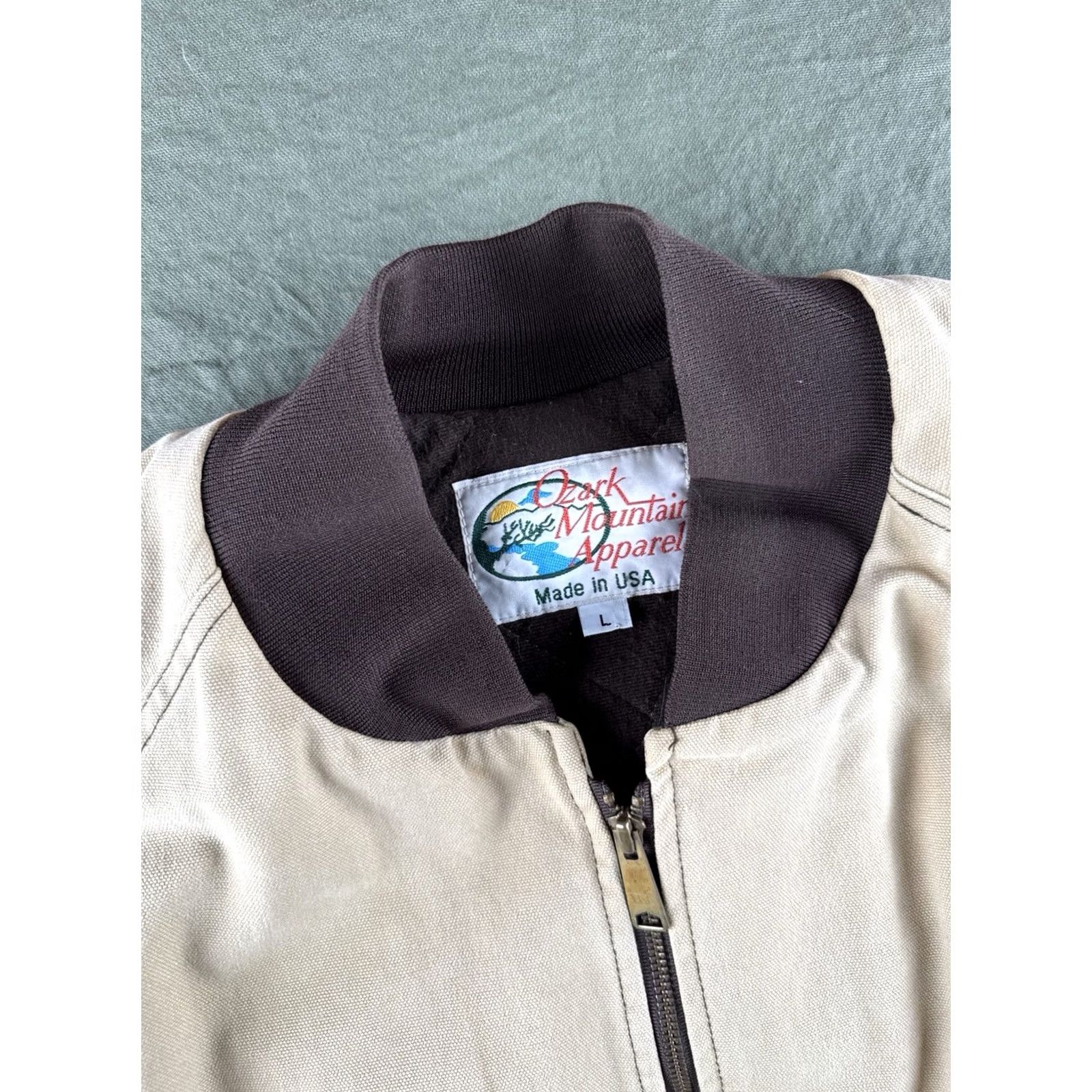 Vintage VINTAGE Ozark Mountain Hand-Painted Deer Canvas Bomber Jacket Signed Wildlife Art USA L Mens 90s Nature Workwear Beige Brown Size US L / EU 52-54 / 3 - 5 Thumbnail