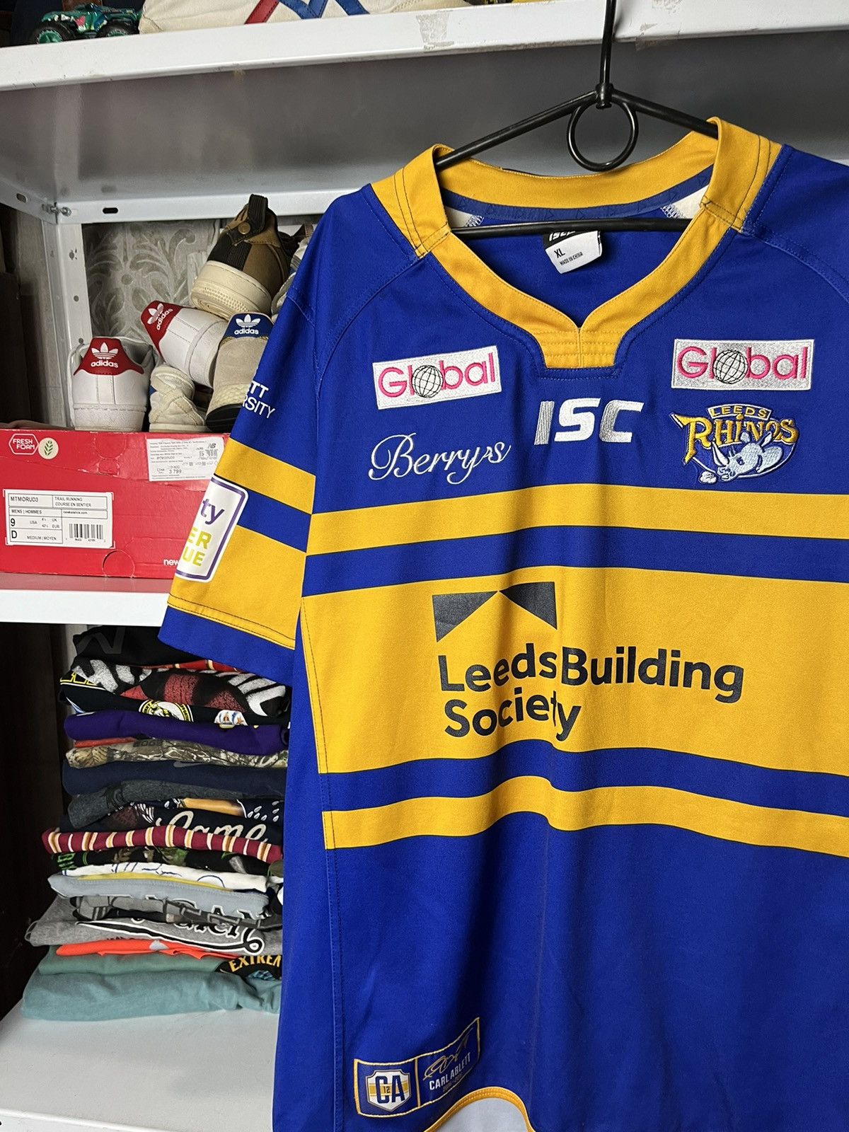 Vintage ISC Leeds Rhinos 2016 Rugby Jersey Men's Size XL Size US XL / EU 56 / 4 - 2 Thumbnail
