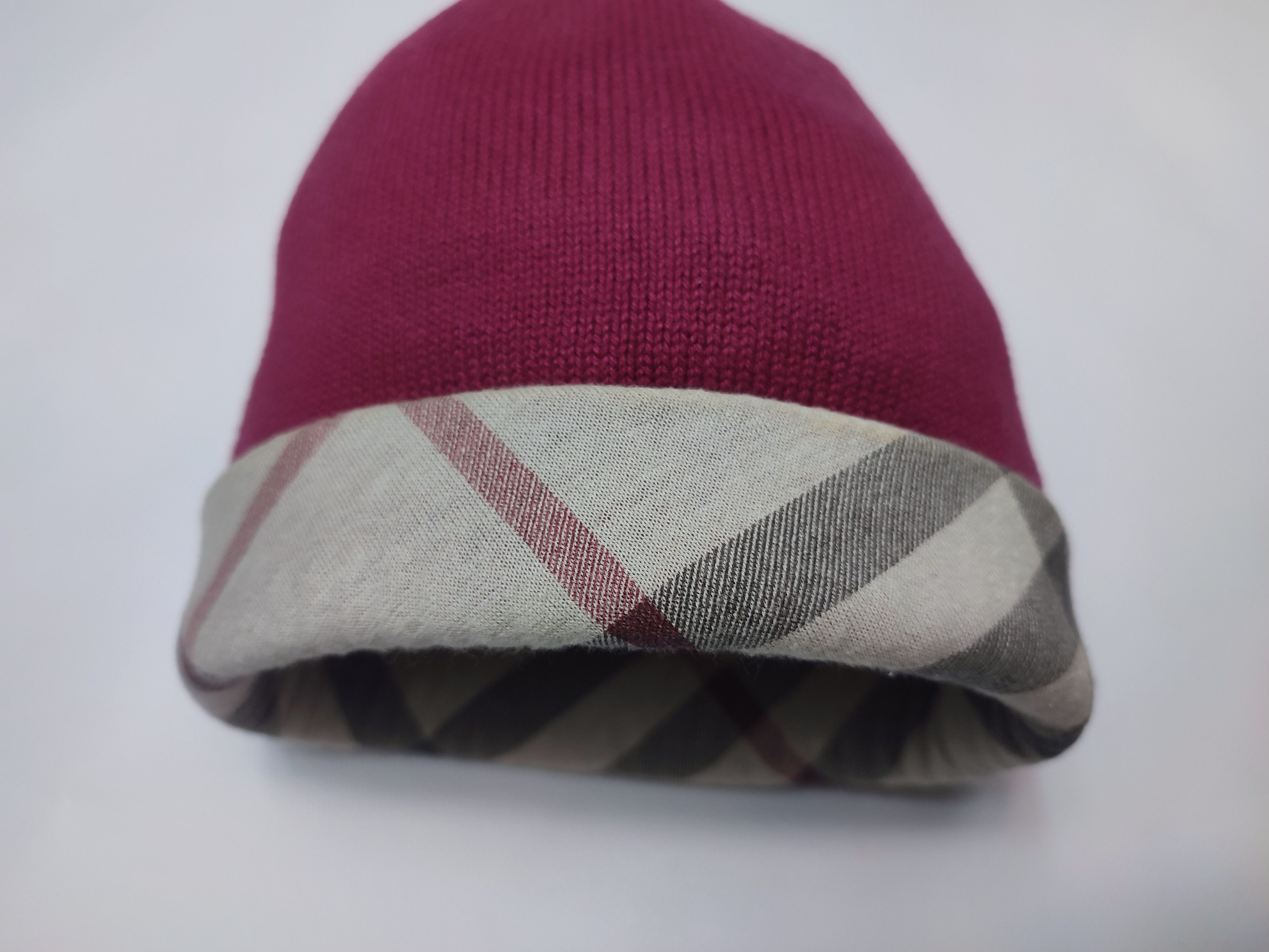 Burberry Burberry Burgundy Nova Check Cuff Beanie Vintage Size ONE SIZE - 4 Thumbnail