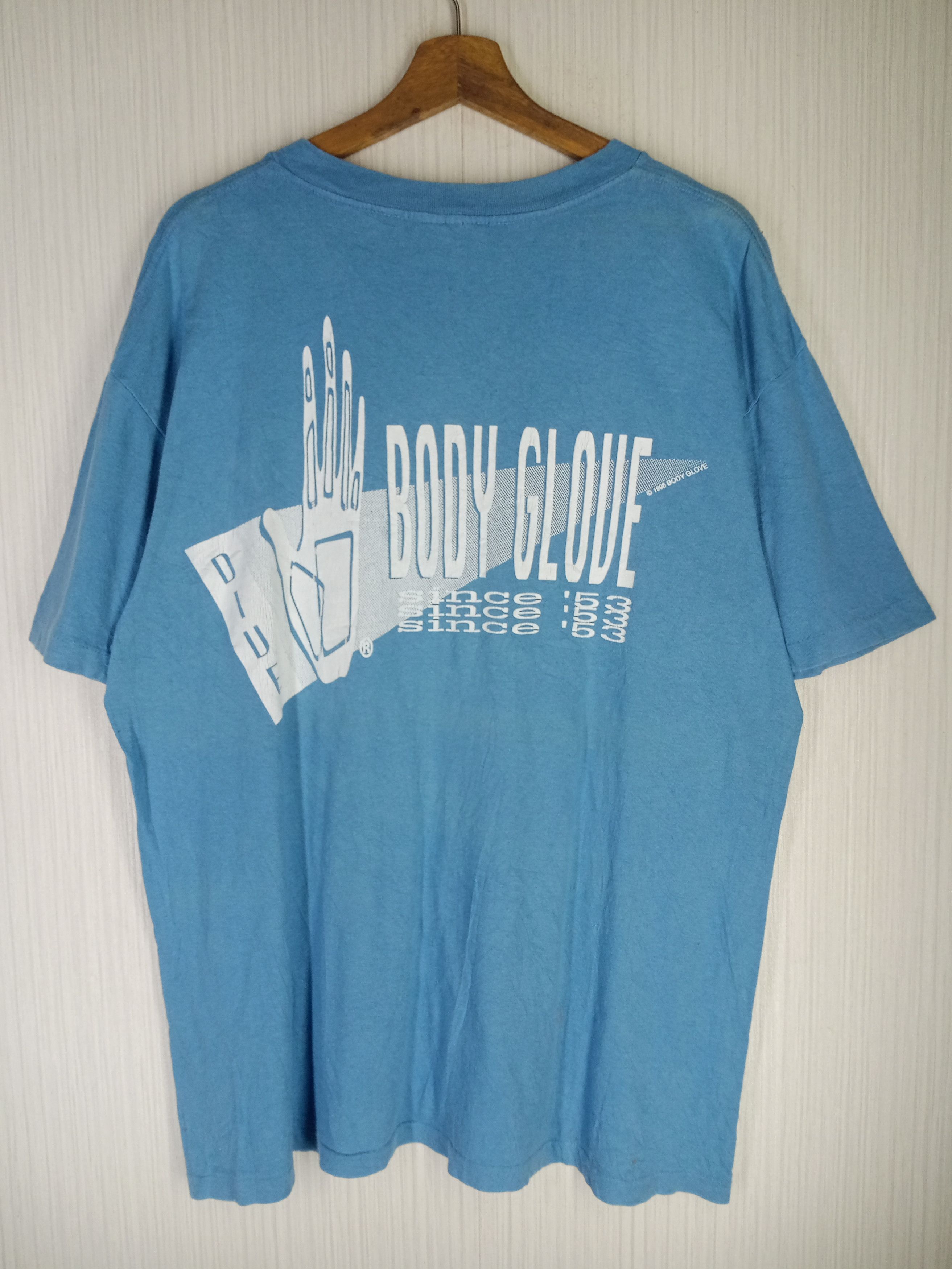 Body Glove Rare Vintage 90s Body Glove Big Logo Tshirt Size US L / EU 52-54 / 3 - 1 Thumbnail