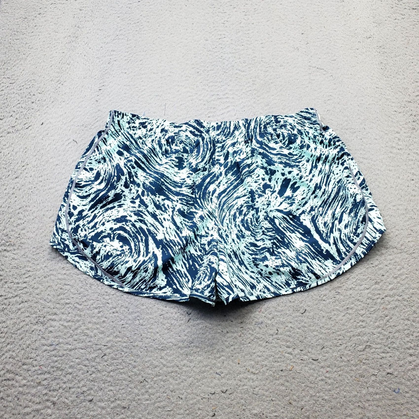 Nike Nike Dri-Fit Activewear Shorts Womens XXL Multicolor Marble Swirl Pattern High Waist Size 40" / US 18 - 2 Thumbnail
