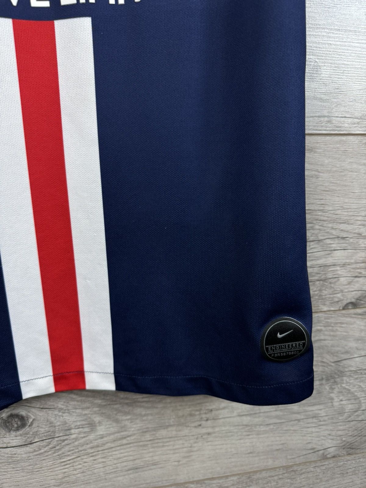 Nike NIKE PSG PARIS SOCCER JERSEY Y2K DRILL STYLE SIZE M Size US M / EU 48-50 / 2 - 9 Thumbnail