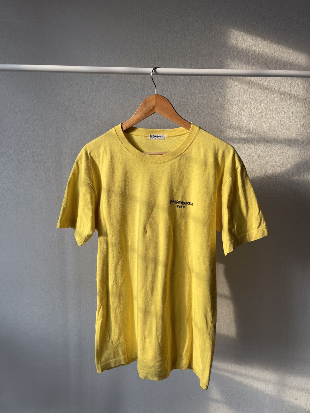 Yves Saint Laurent 90s Yves Saint Laurent Paris Back Logo Tee Size US M / EU 48-50 / 2 - 3 Thumbnail