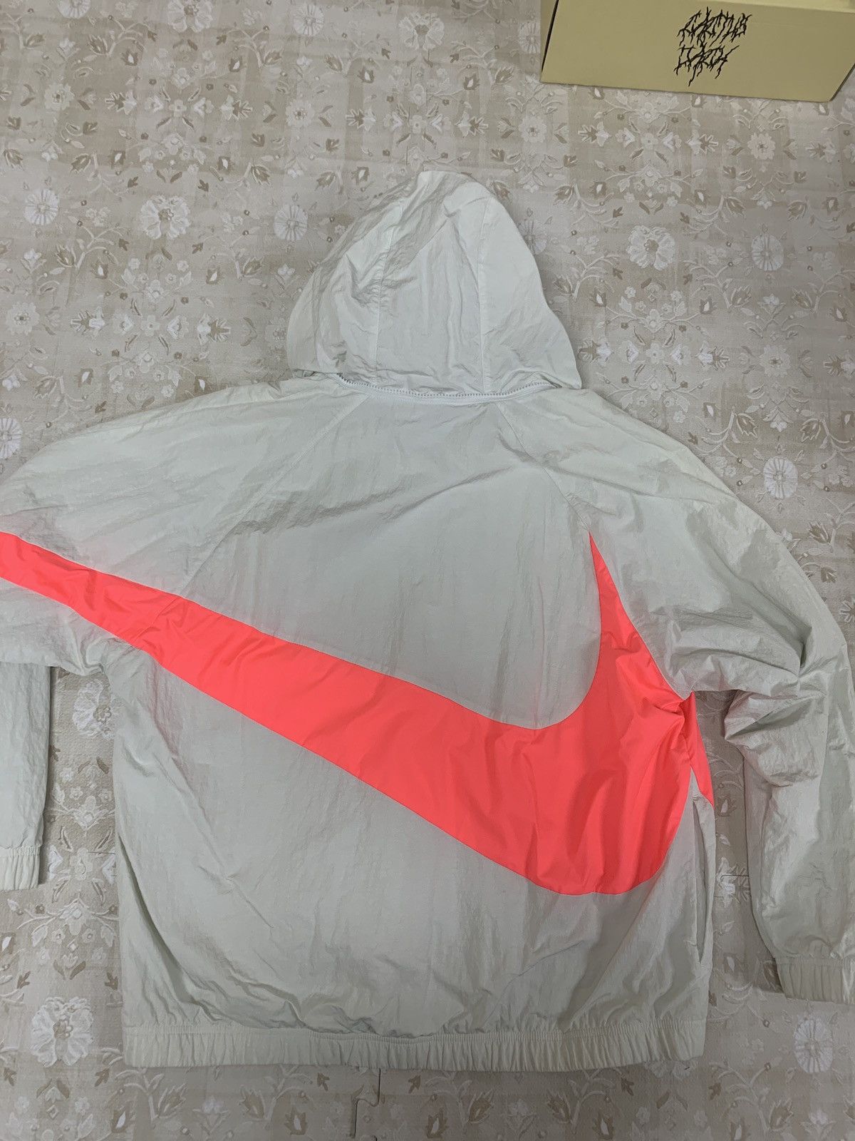 Nike Nike Big Swoosh Windbreaker Jacket retro Size US L / EU 52-54 / 3 - 4 Thumbnail
