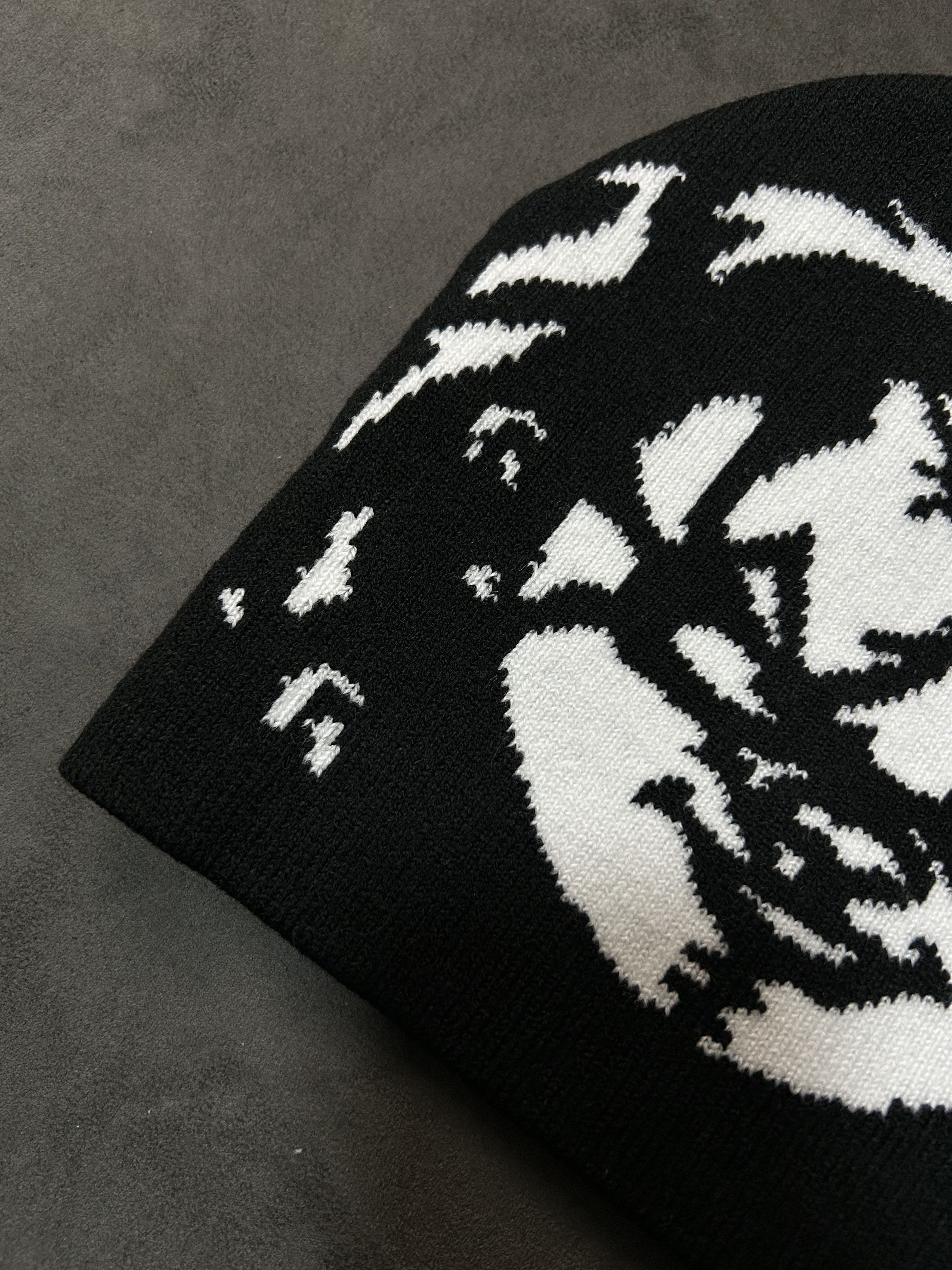 Japanese Brand Rare Chunky Graphic No Cuff Knit Black Beanie Hats OS Size ONE SIZE - 2 Thumbnail