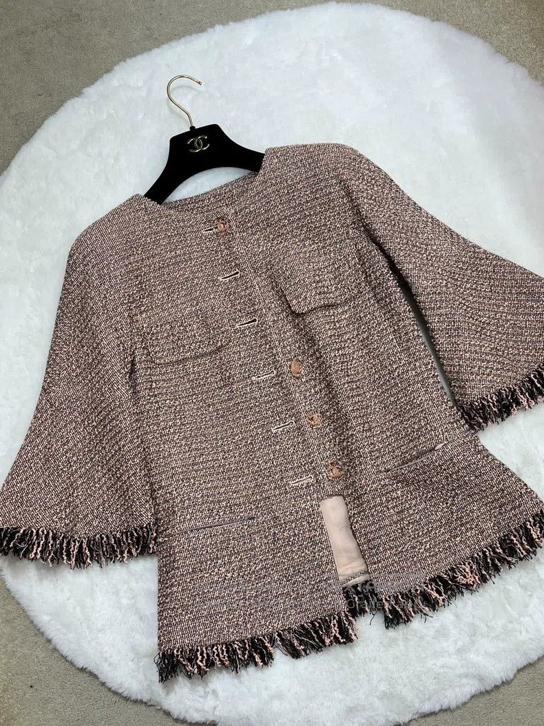 Chanel Chanel 18P Chanel tassel jacket Size XS / US 0-2 / IT 36-38 - 1 Thumbnail