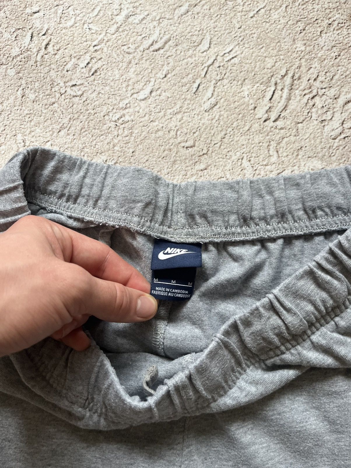 Nike Nike Sportswear Essential Fleece Joggers Size US 32 / EU 48 - 4 Thumbnail