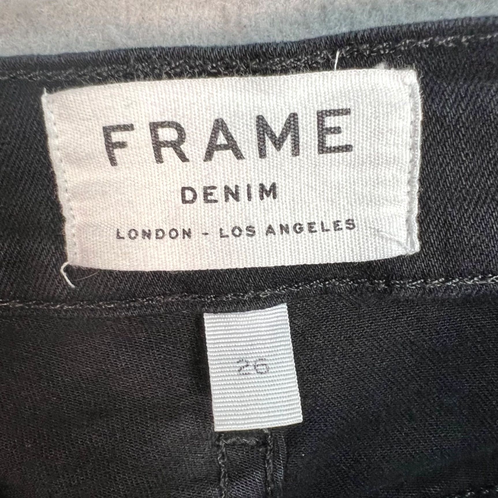 Frame FRAME Frame Womens Jeans Skinny Black Denim 26 Inseam 27 Raw Hem Adult Women 26 Black Skinny Denim 90s? (if 90s not known, skip decade) Womens Size 26" / US 2 / IT 38 - 3 Thumbnail