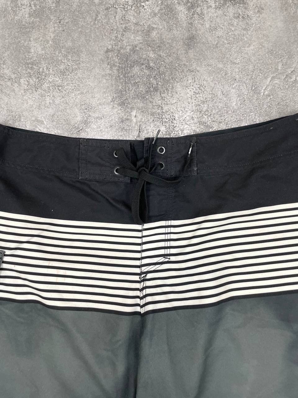 Quiksilver Quiksilver Men Board Shorts Surf Swim Black Grey Striped Size US 34 / EU 50 - 2 Thumbnail