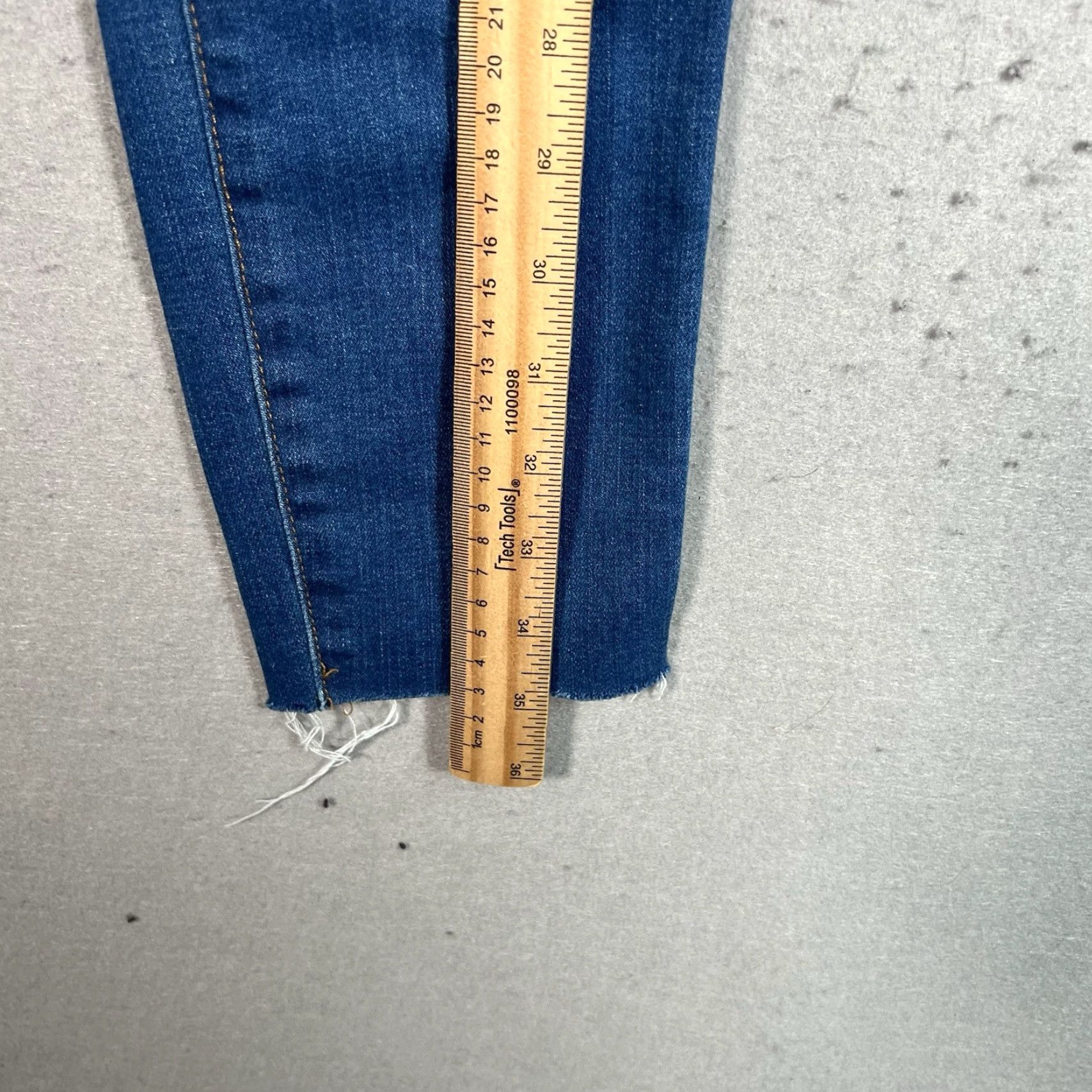 Madewell VINTAGE Madewell Jeans Skinny Adults 25 Blue High Rise 10” Roadtripper Medium Wash Stretch Comfort Womens Size 26" / US 2 / IT 38 - 4 Thumbnail
