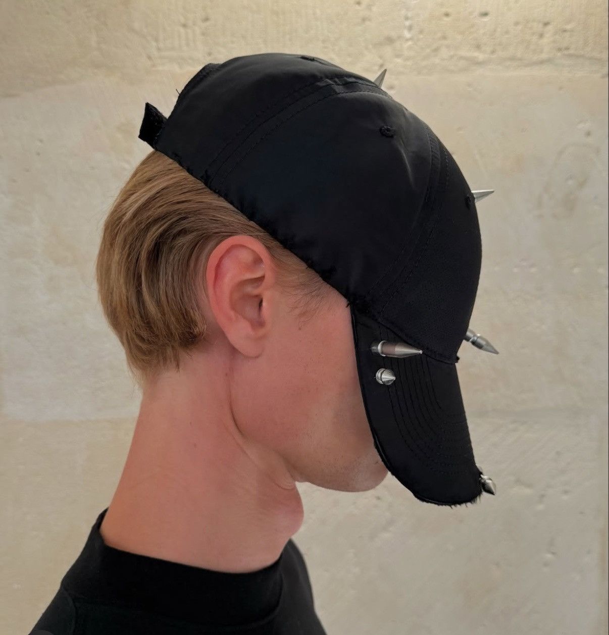 Balenciaga Balenciaga Archetype Fall Winter 17 Worn Cap