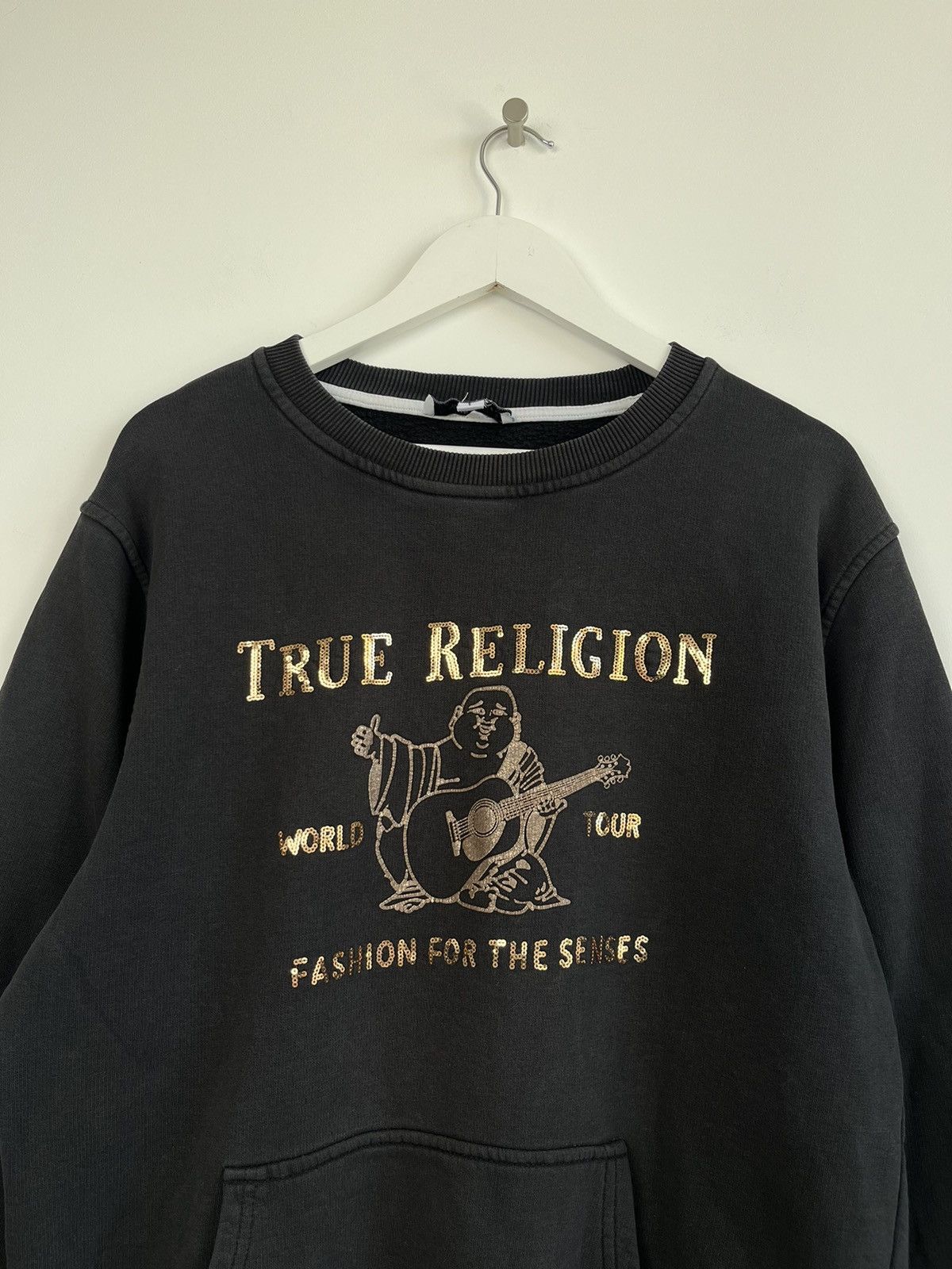 True Religion Vintage True Religion Sunfaded Sequin Logo Sweatshirt Size US L / EU 52-54 / 3 - 2 Thumbnail