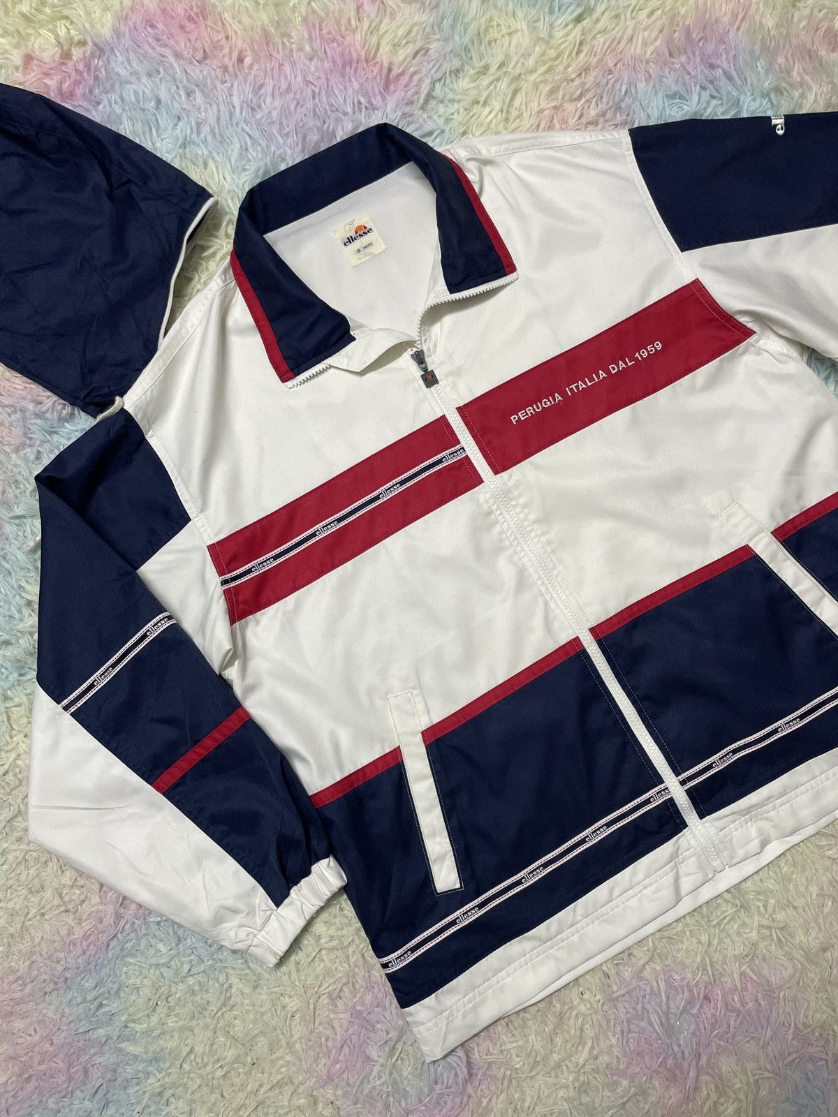 Ellesse × Japanese Brand × Vintage Ellesse light jacket with hoodie Size US S / EU 44-46 / 1 - 3 Thumbnail