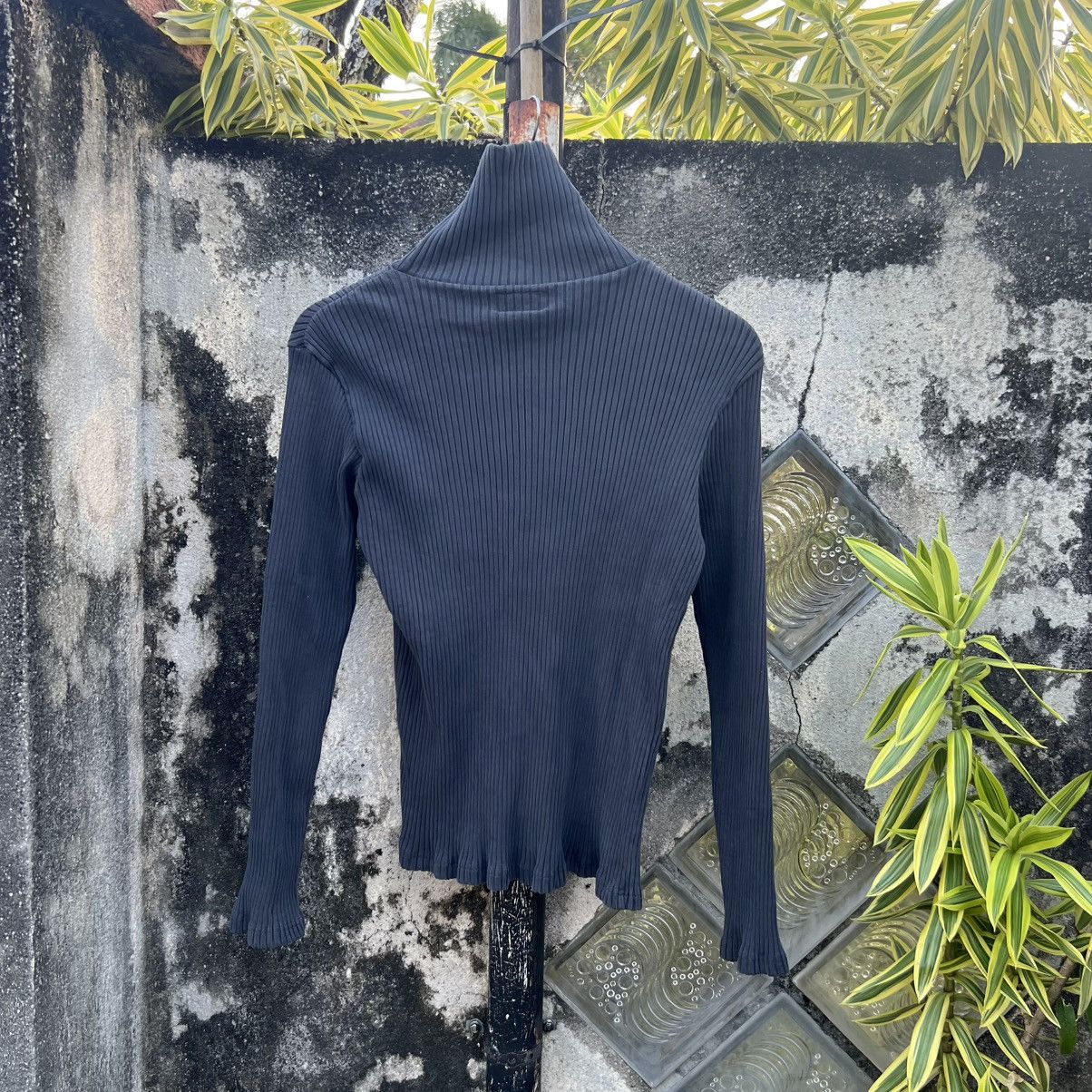 agnes b. “AGNES B.” GREY RIBBED TURTLENECK LONG SLEEVE KNIT TOP Size XS / US 0-2 / IT 36-38 - 9 Thumbnail