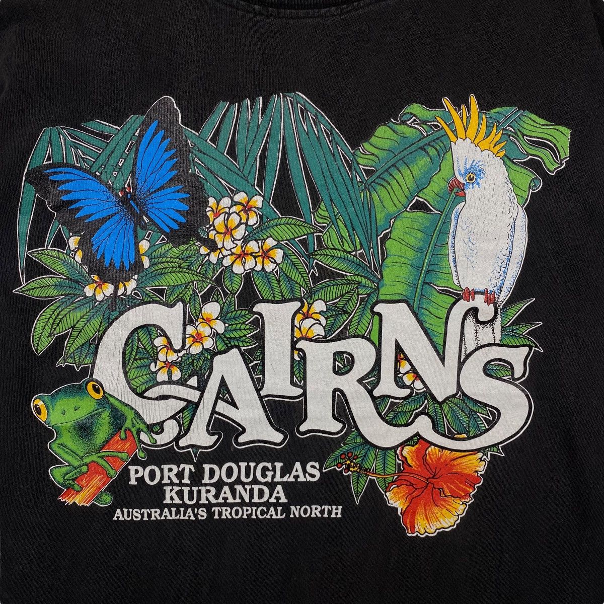 Vintage Vintage 90's CAIRNS Port Douglas Kuranda Tropical Graphic Size US L / EU 52-54 / 3 - 2 Thumbnail