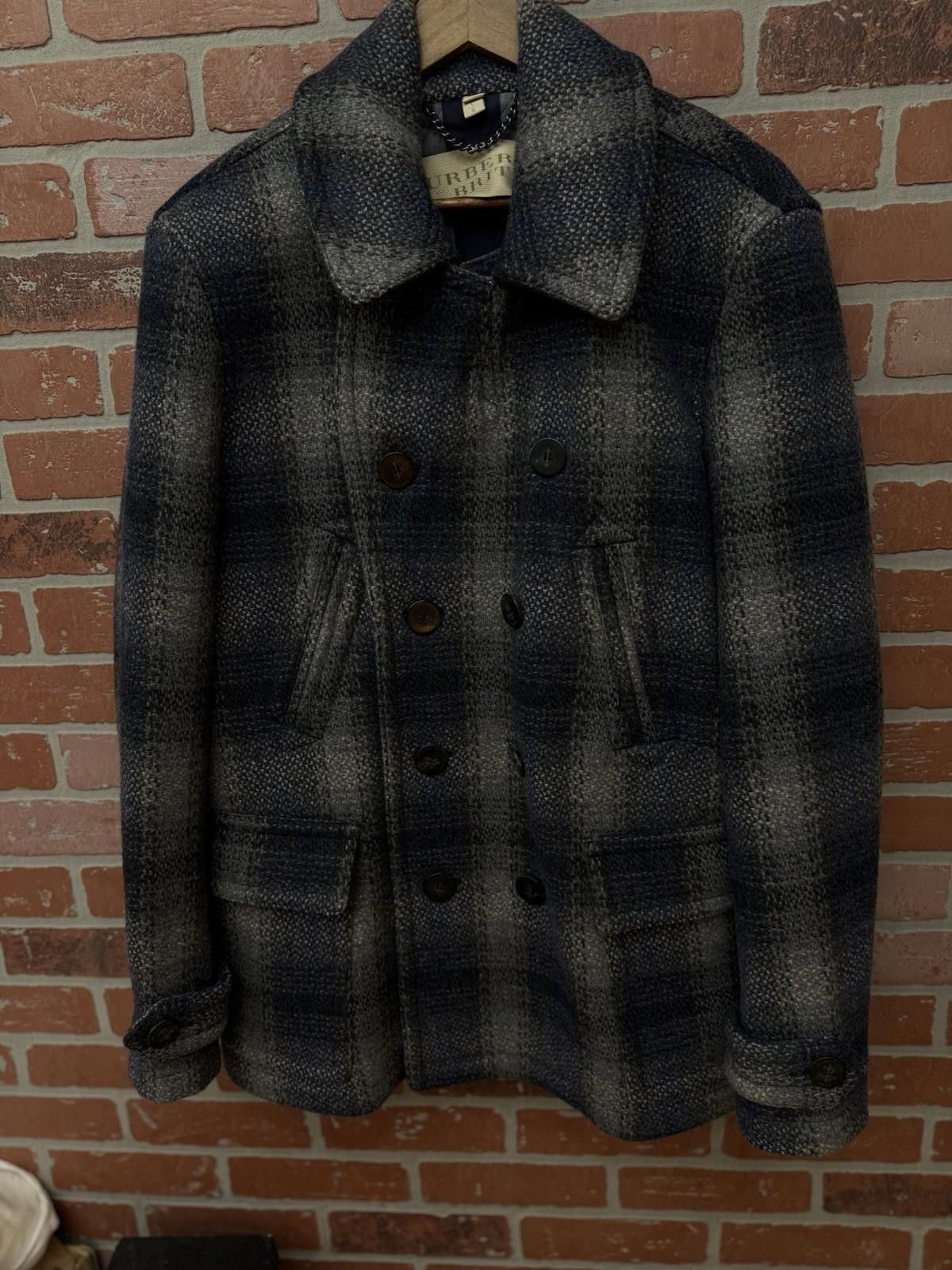 Burberry Size Large - Burberry Pea Coat Button Up Jacket $1360 Size US L / EU 52-54 / 3 - 5 Thumbnail