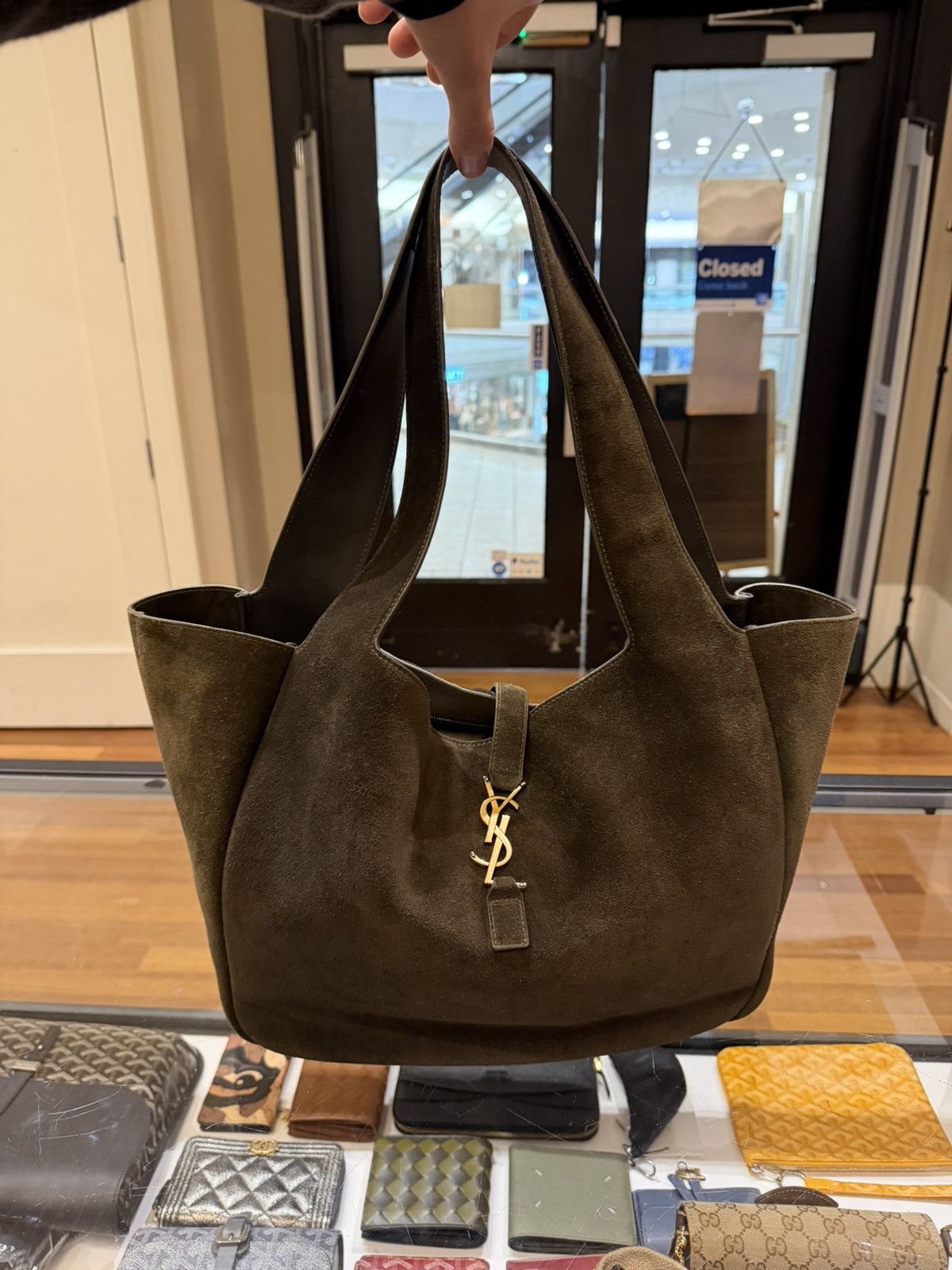 Saint Laurent Paris Saint Laurent Le 5 A 7 Bea Suede Size ONE SIZE - 1 Thumbnail