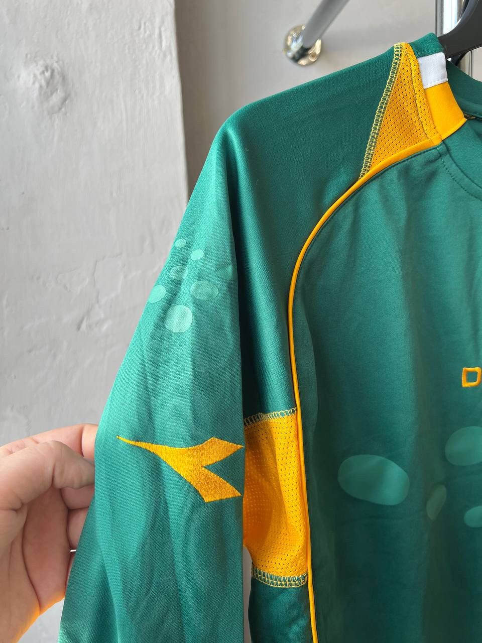 Diadora 2006 SOUTH AFRICA TEAM HOME SOCCER FOOTBALL DIADORA JERSEY L Size US L / EU 52-54 / 3 - 8 Thumbnail