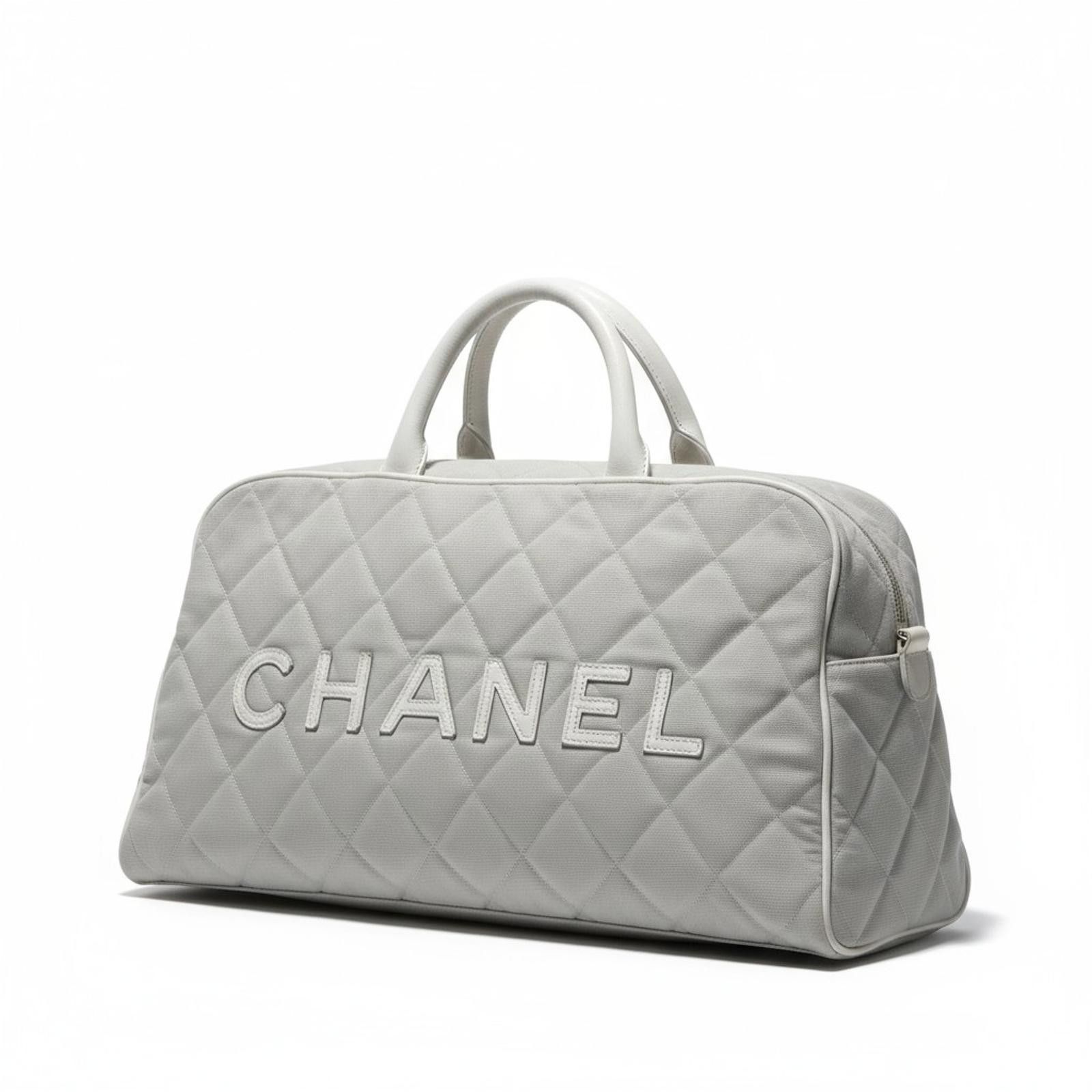 Chanel Chanel - Quilted Grey Large Handbag Size ONE SIZE - 1 Thumbnail